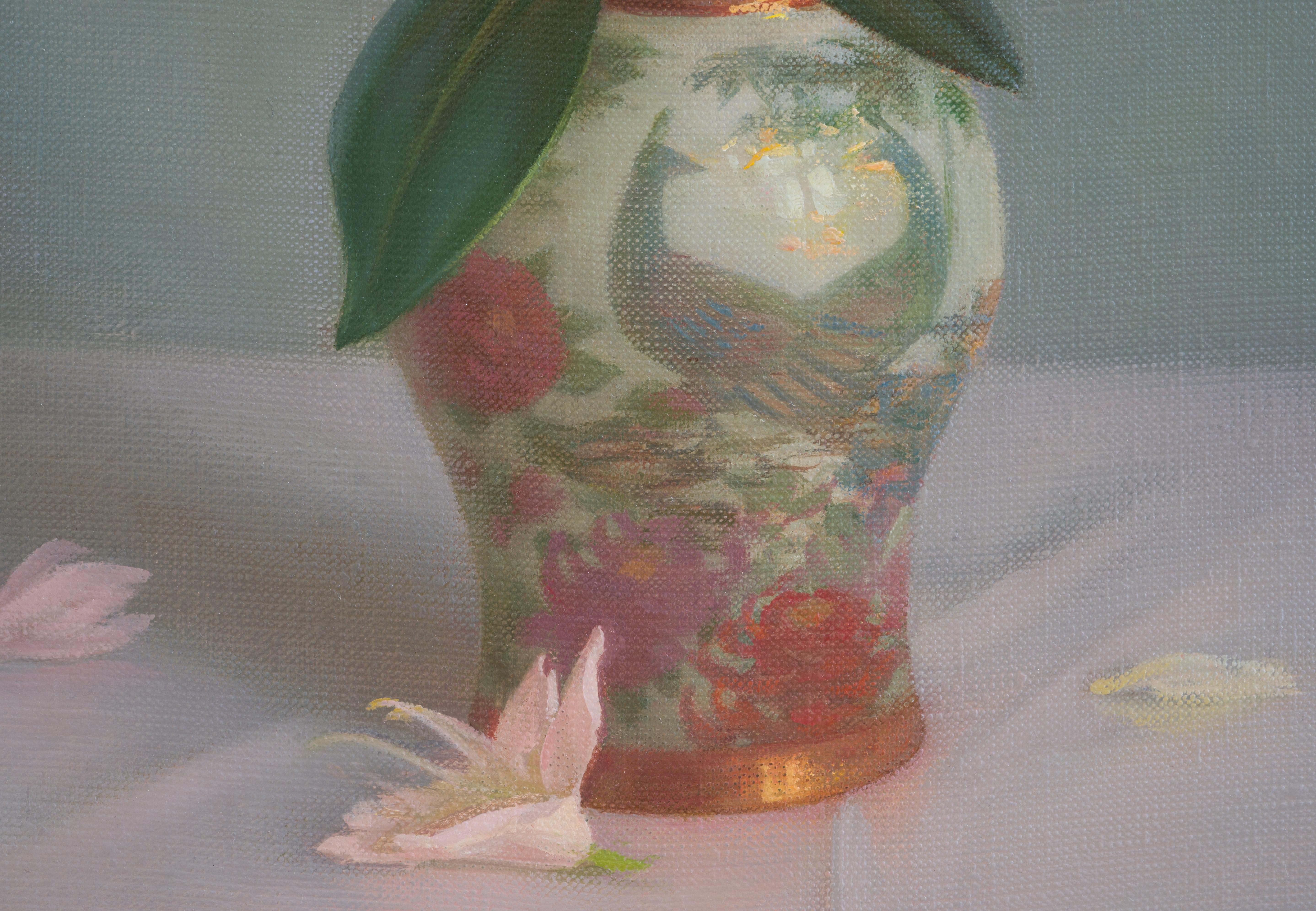 Chinese vase - Realist Painting by Irina Trushkova