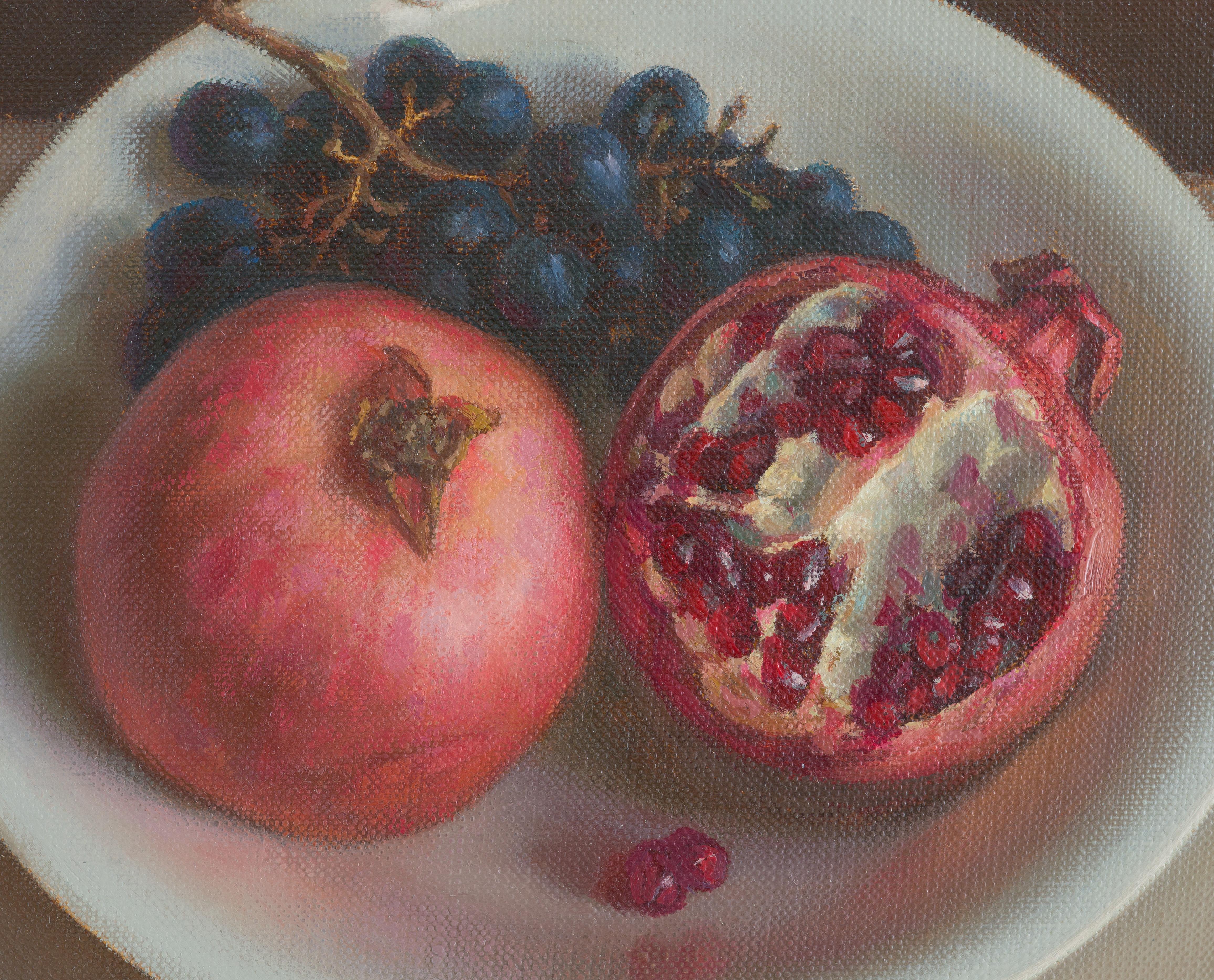 Still life with pomegranates - Realist Painting by Irina Trushkova