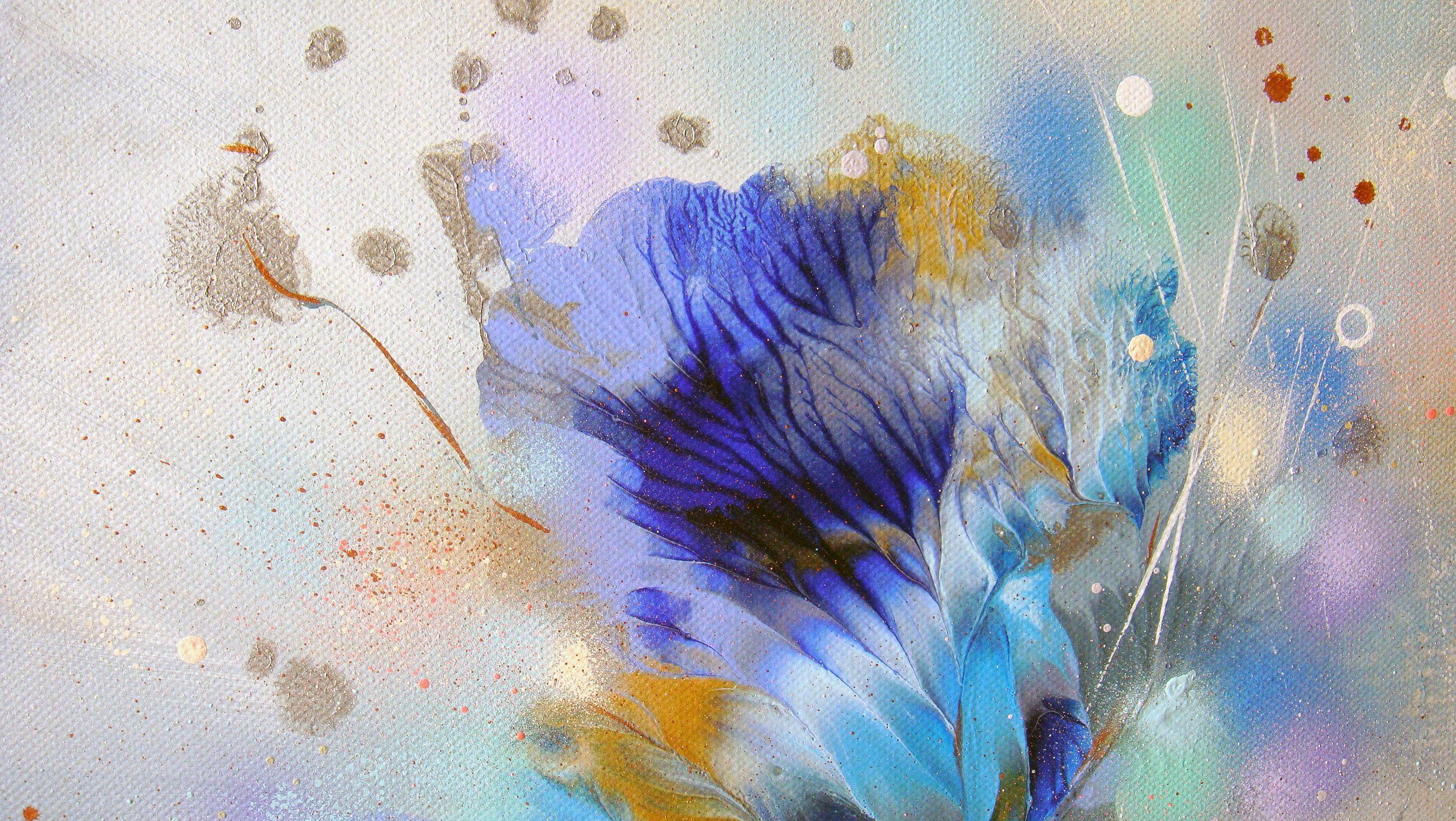 BOUQUET OF BLUES, Painting, Acrylic on Canvas - Gray Abstract Painting by Irini Karpikioti