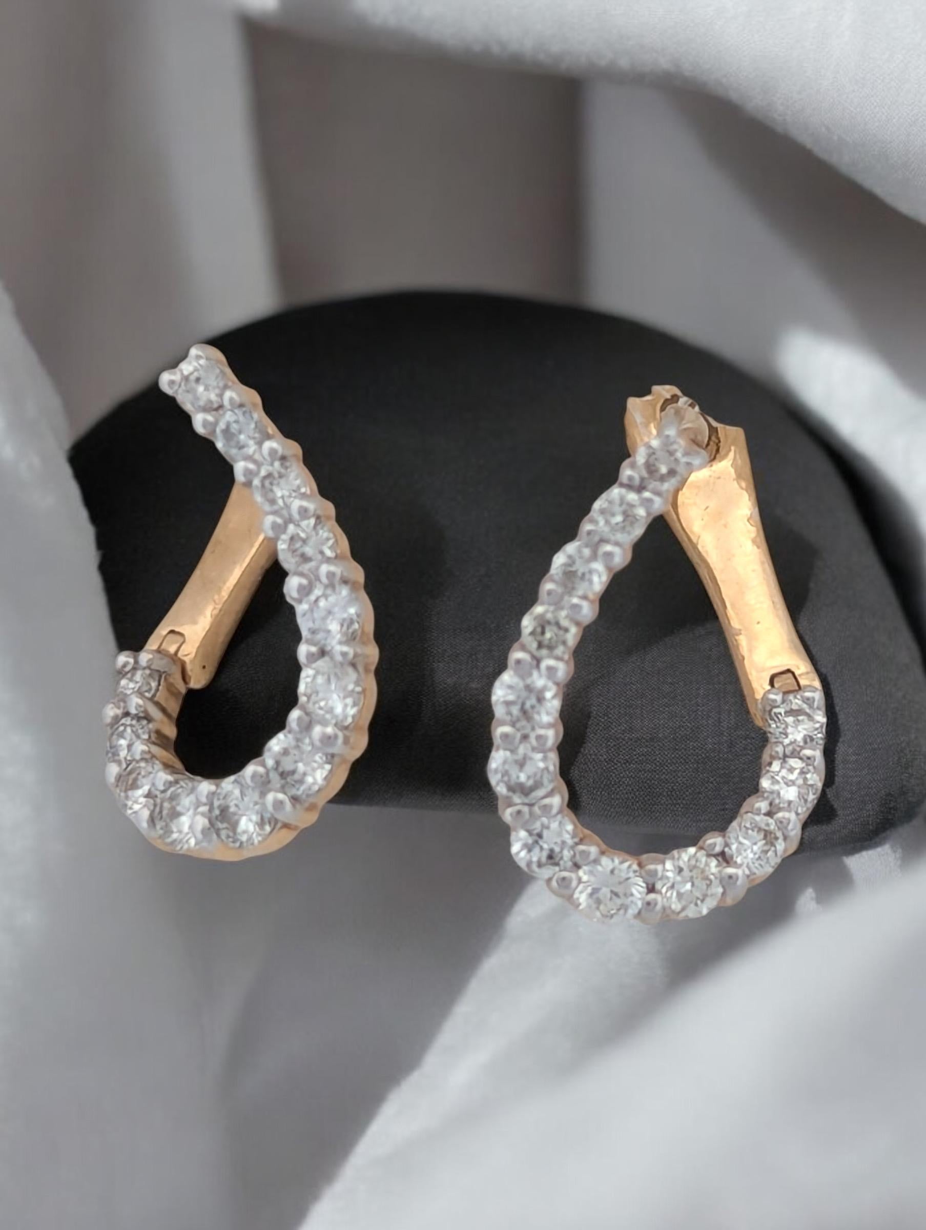 Artisan Iris  14K Yellow Gold Diamond Earrings, 0.50 CT, Classic Stud Earrings For Sale