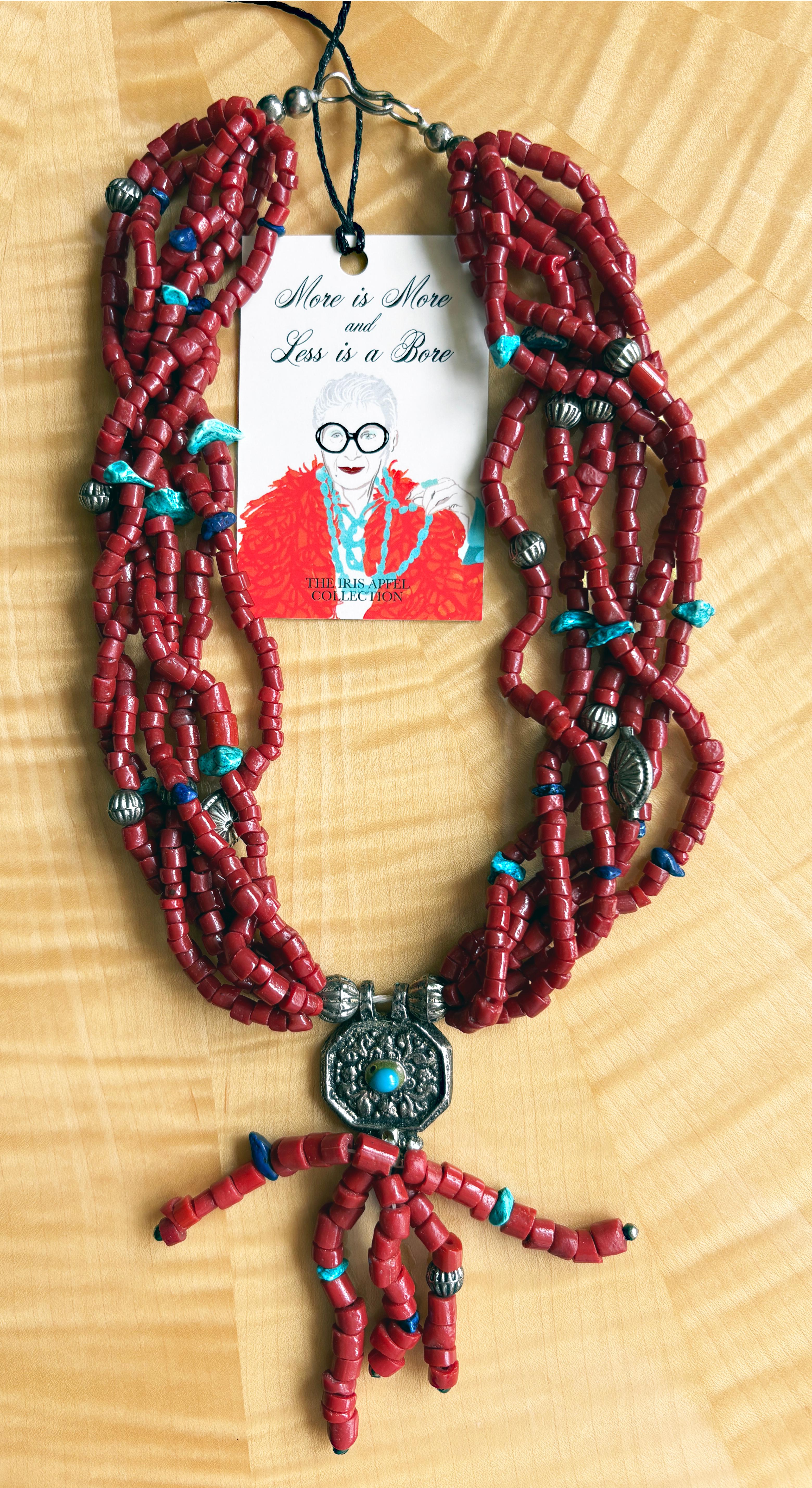 Iris Apfel Estate Collana personale in corallo, turchese, lapislazzuli e argento Tribale in vendita 2