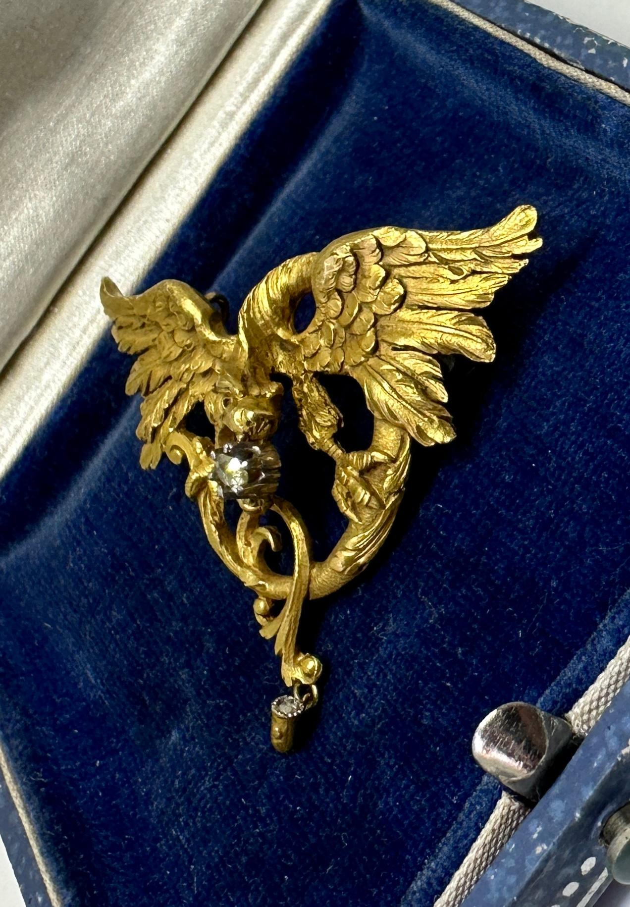 Iris Apfel Estate Personal Griffin Dragon Diamond Pendant Necklace Brooch 18K en venta 3