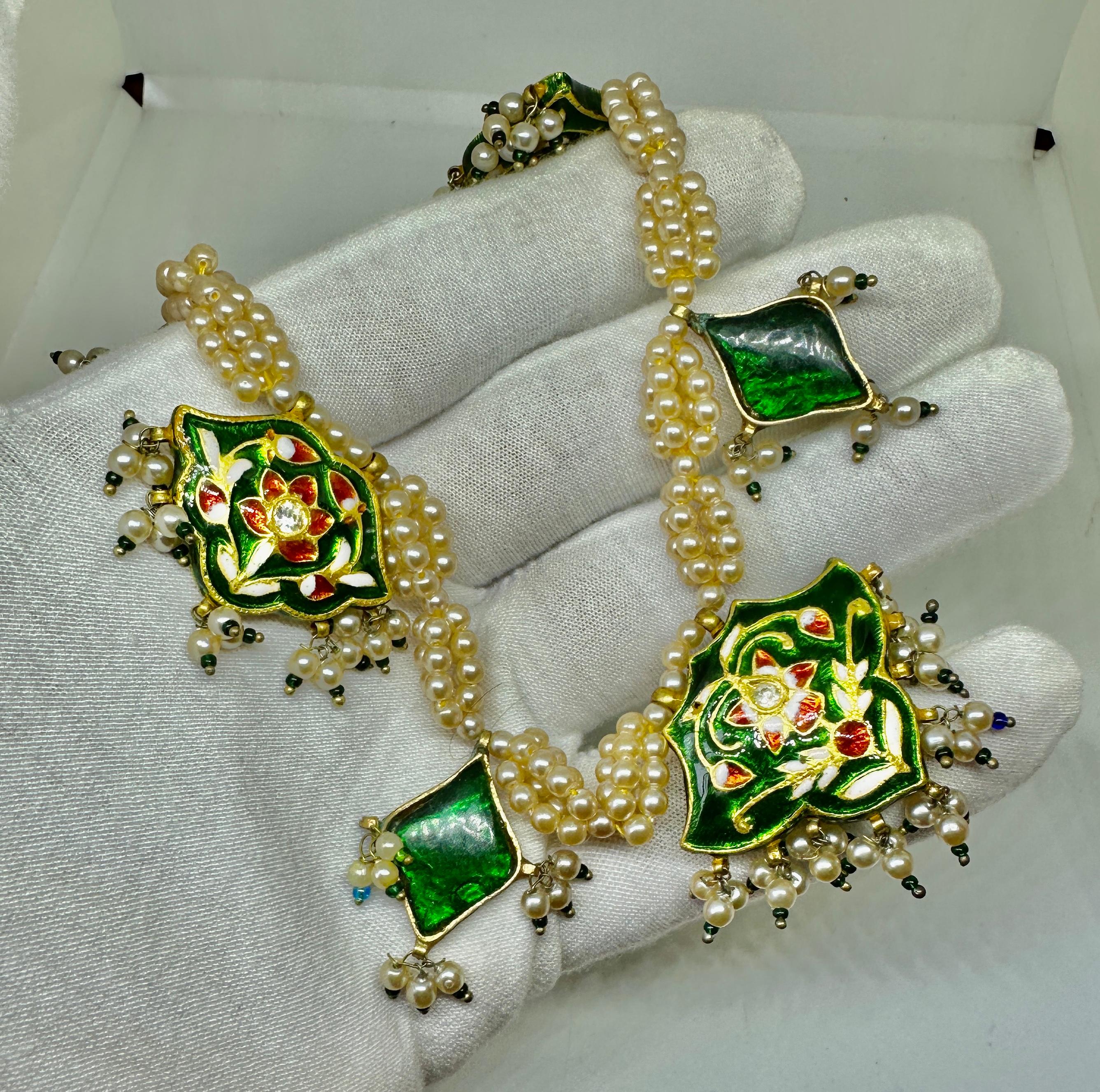Iris Apfel Estate Collar personal indio Meenakari Esmalte Perla Flecos Angloindio en venta