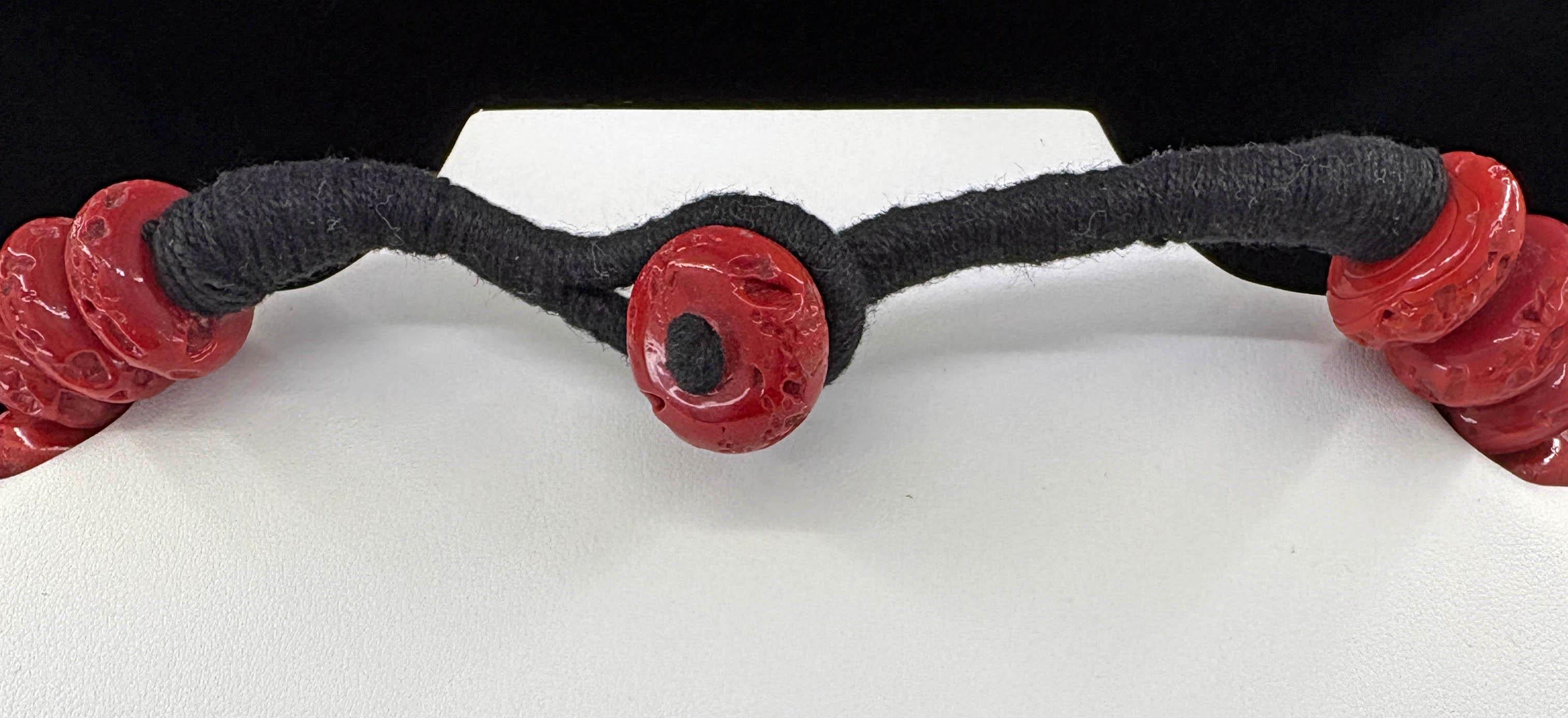 Iris Apfel Estate Personal Monumental Red Coral Necklace Tribal 19 Inches en venta 3