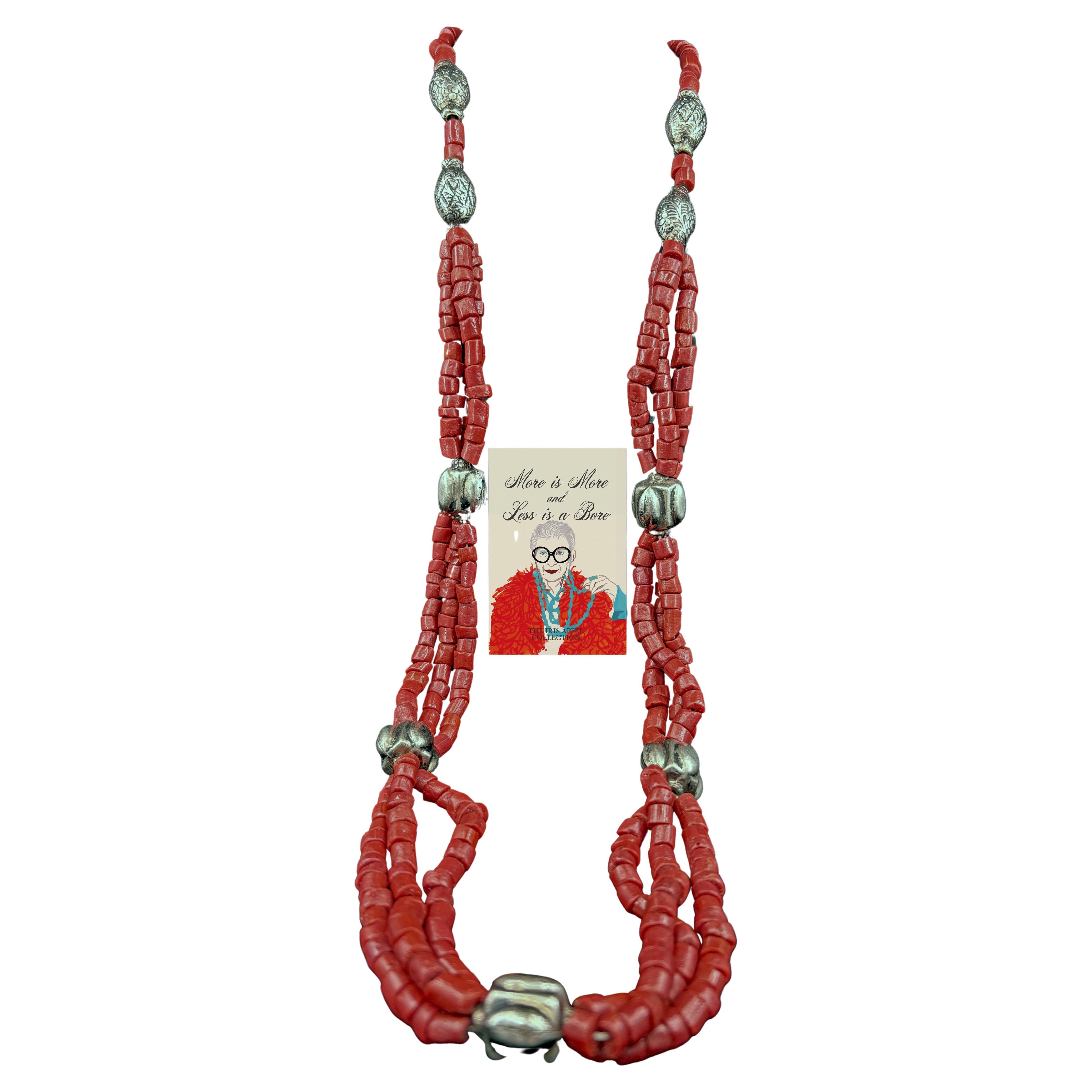 Collana personale in corallo della collezione Iris Apfel Estate, a tre fili, in argento, stile tribale, 31 pollici