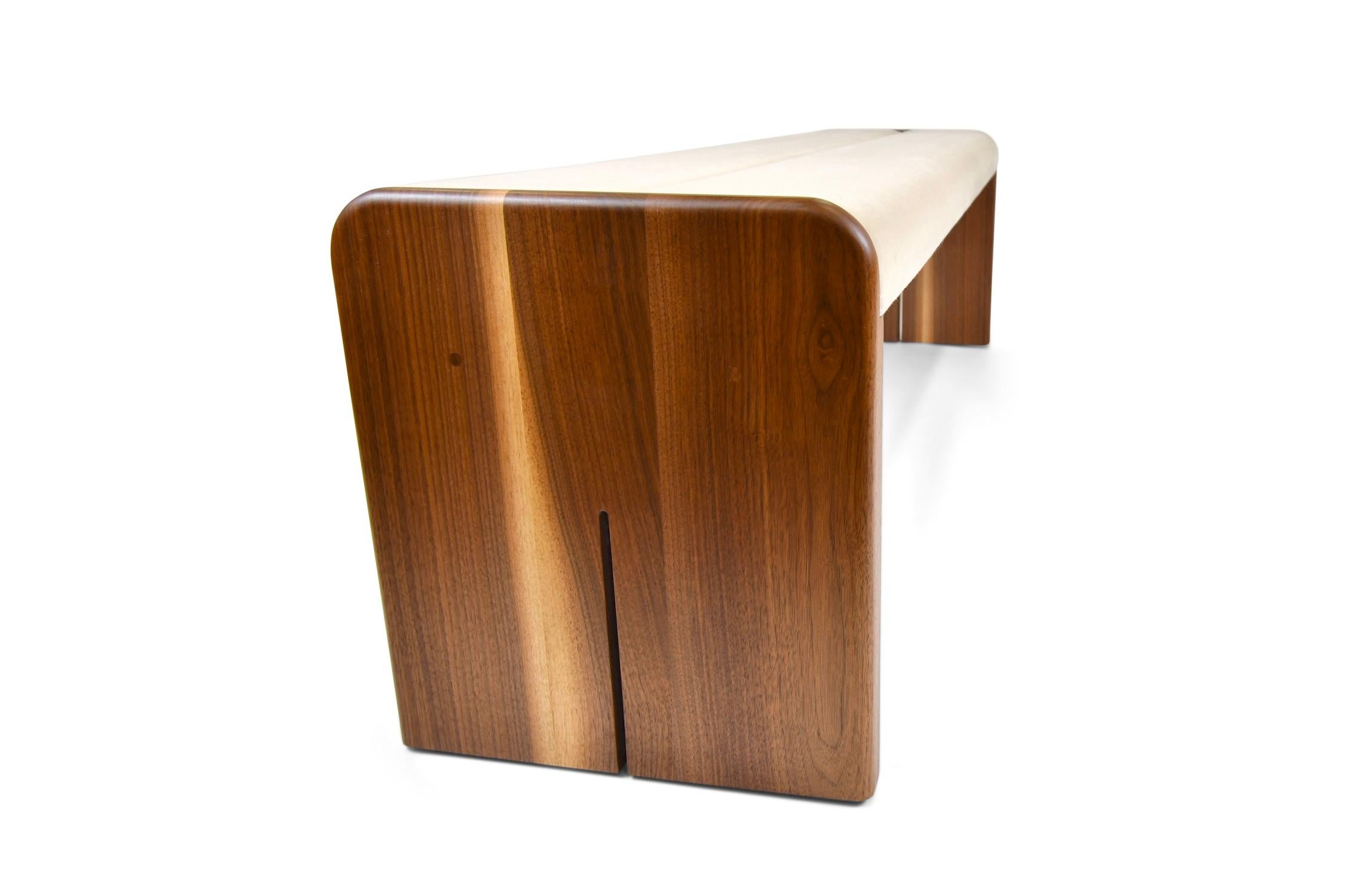 Banc Iris Neuf - En vente à Los Angeles, CA