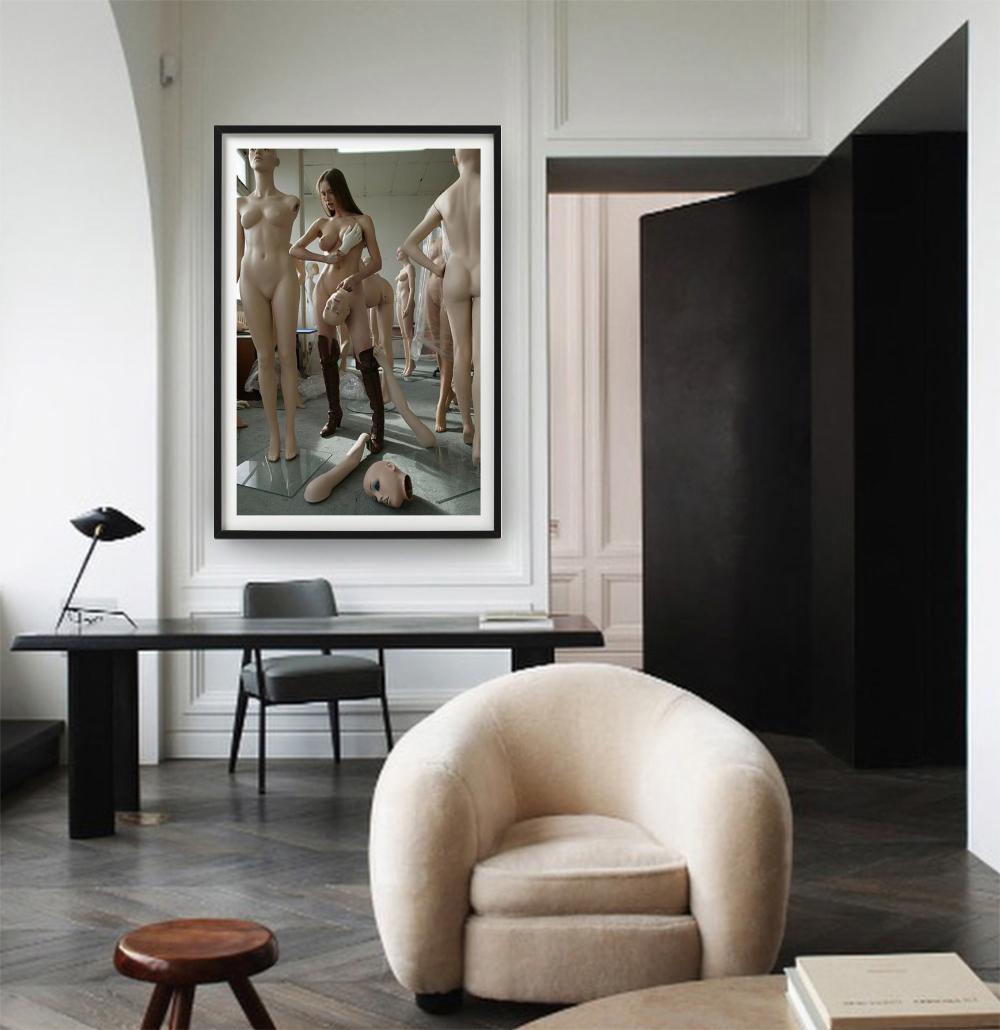 La Femme #4 - nude woman in between models, Fine Art Photography For Sale 6