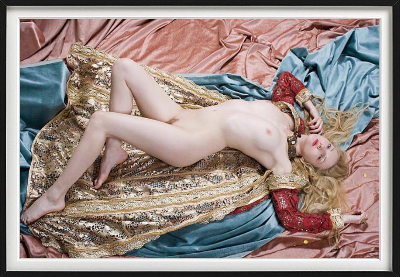 Lying Nude, NYC - nude model between fabrics, fine art photography, 2007 - Contemporary Photograph by Iris Brosch