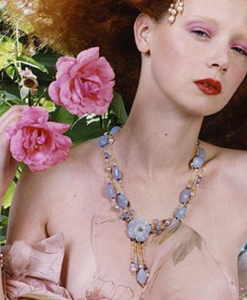 Red Hair #2 - Semi Nude Portrait with Flowers, Fine Art Photography, 2004 en vente 5