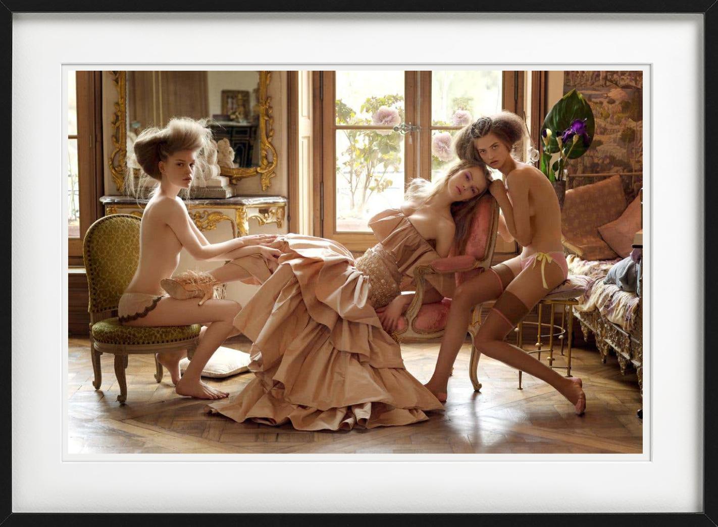 Rue du temple - Nude in Baroque Interior, Fine Art photography For Sale 1