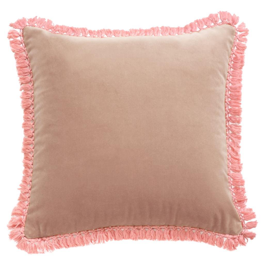 Cuscino decorativo IRIS cappuccino in velluto deluxe con frange