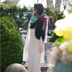 Sciarpa Iris Courtyard Cashmere Merino Moderna Artigianale Tessuta a Mano