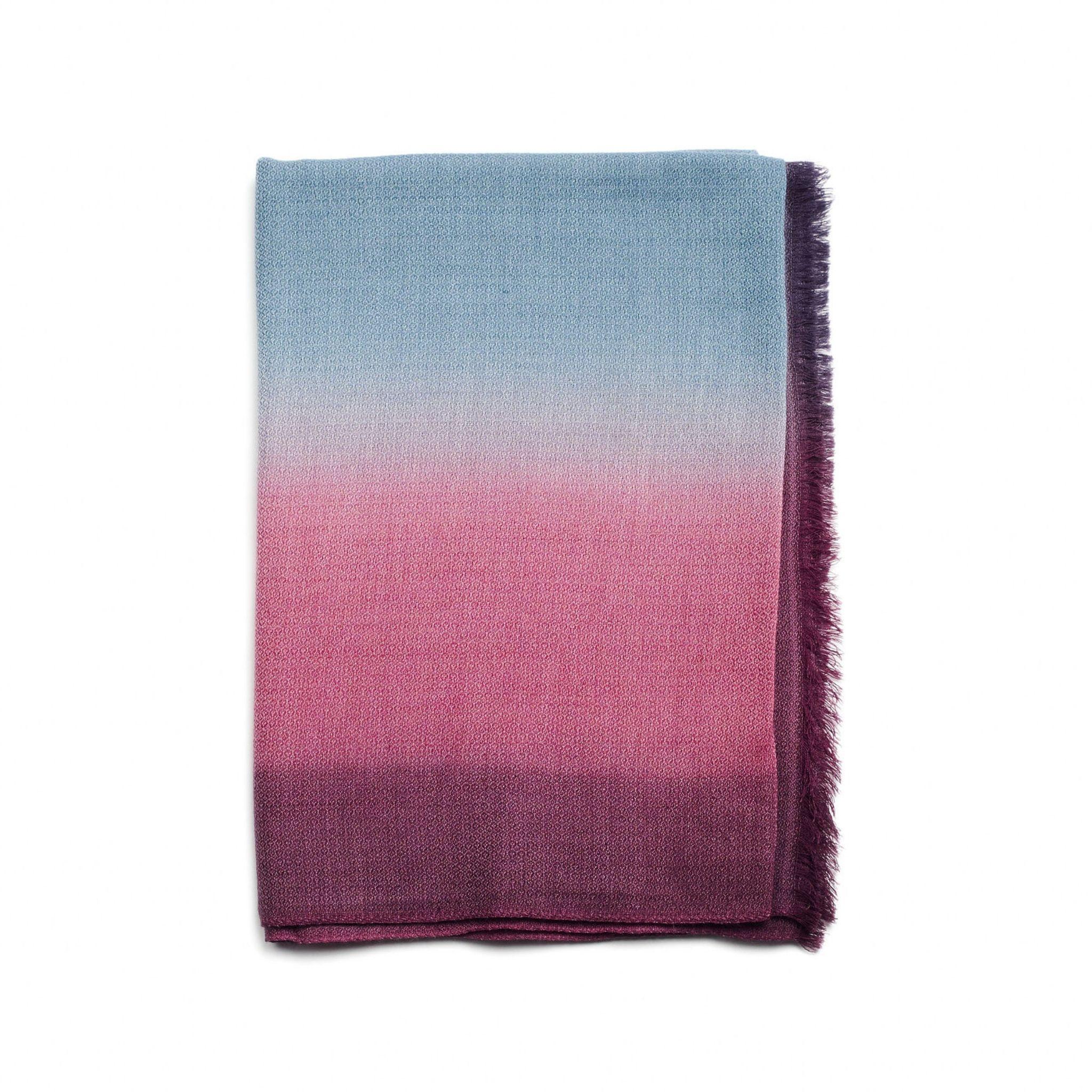 Bufanda Iris Haze Cachemira Merino Moderna Artesanal Tejida a Mano en venta 7