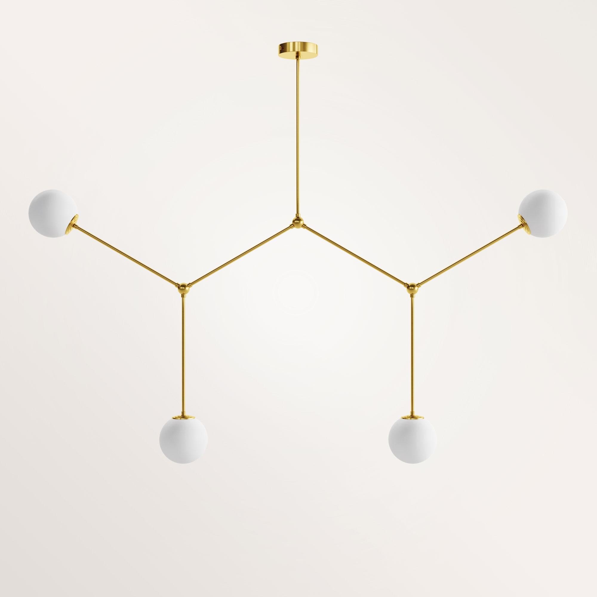 Laiton Lampe murale Iris I par Gobo Lights en vente
