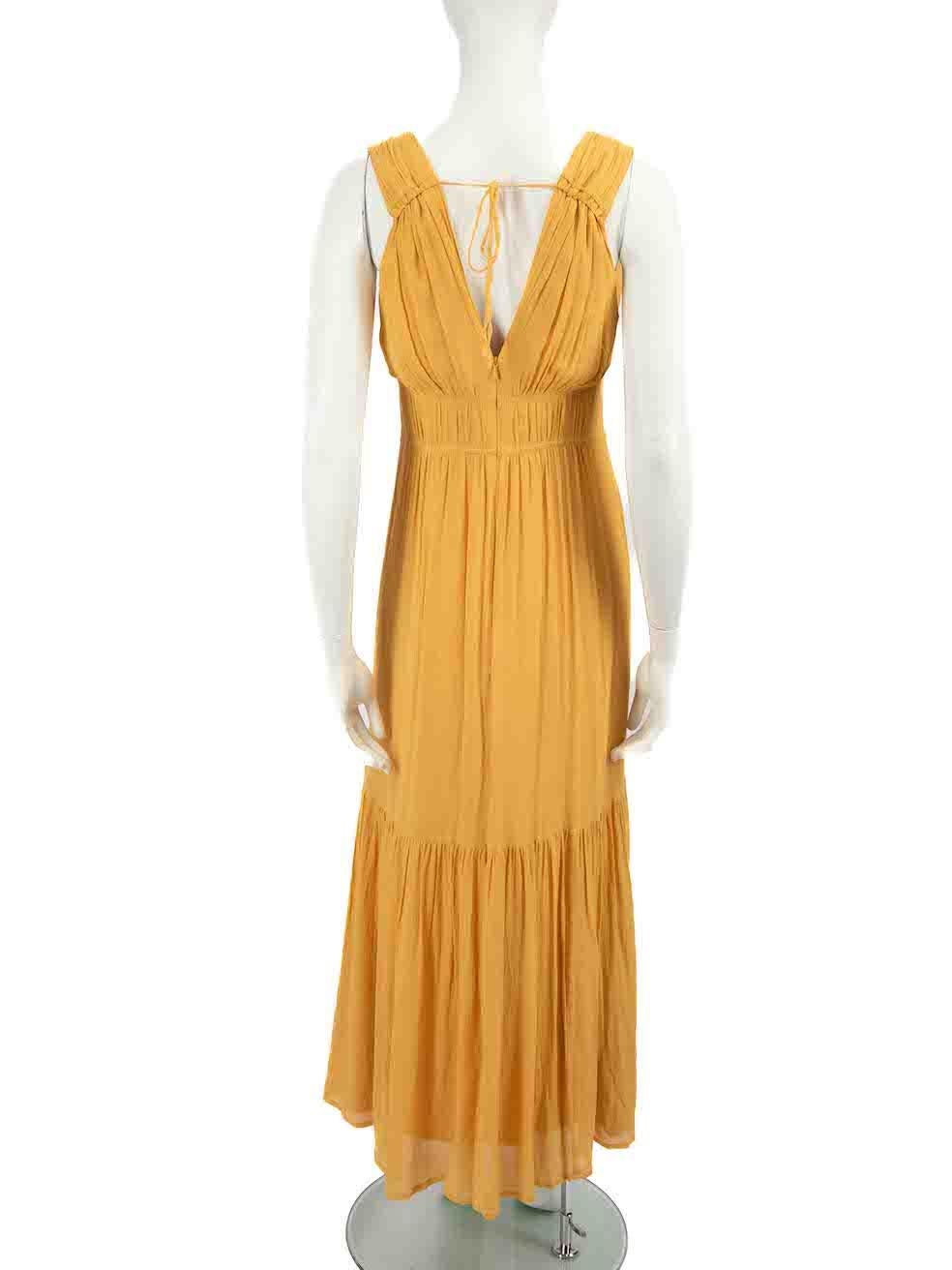 Iris & Ink Yellow Ruched Shoulders Maxi Dress Size M In Good Condition For Sale In London, GB