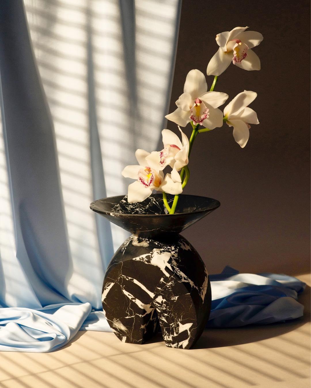 Iris, Marble Contemporary Vase, Valentina Cameranesi 1