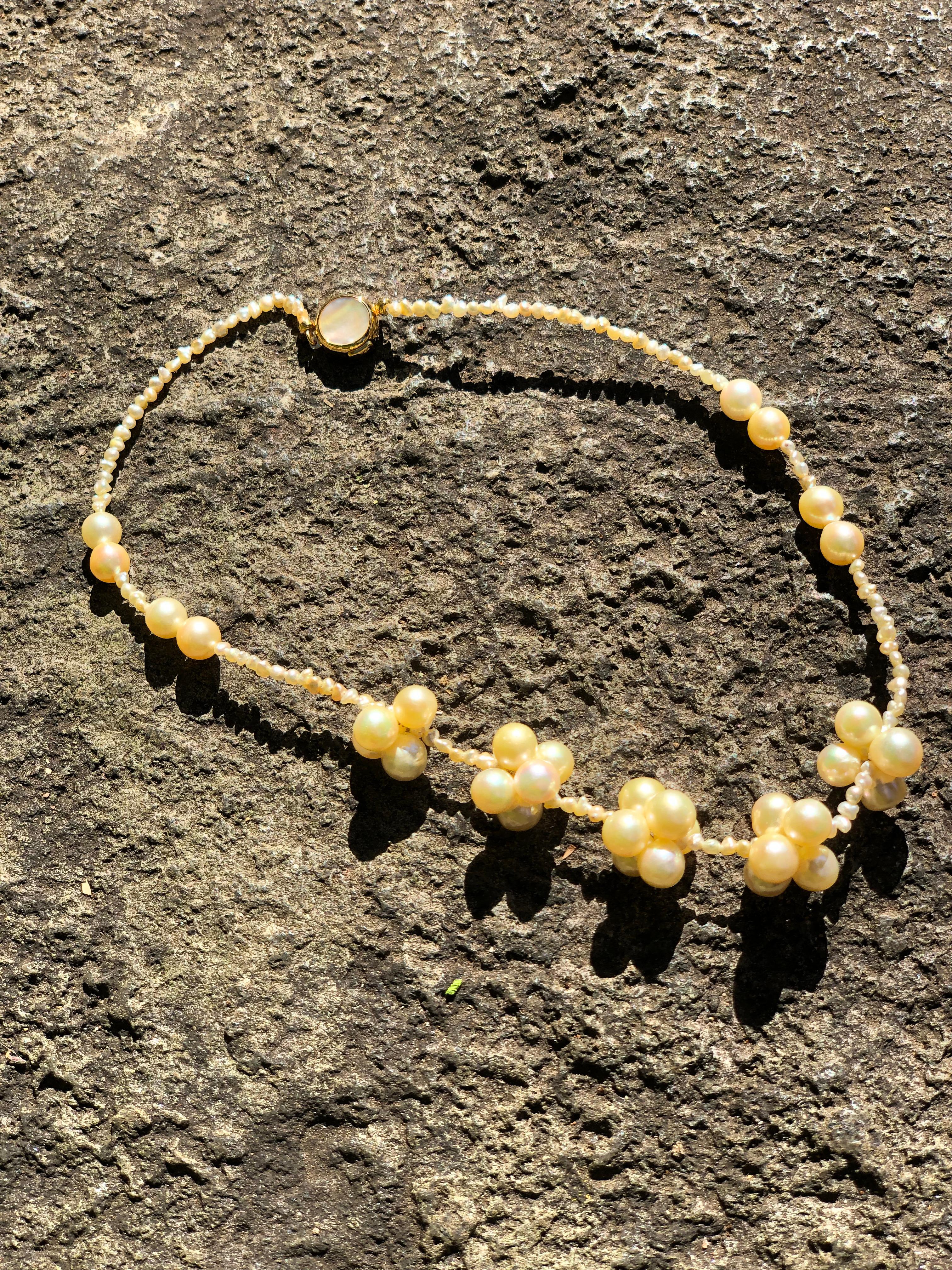 Creator: IRIS PARURE
Pearl farm: Ehime, Uwajima, JAPAN
Features:Non Colored & Non Bleached, BENI AKOYA®, Fringe Necklace
Size of Pearl: 7.00mm-8.00mm
Number of Pearl: 36

 IRIS PARURE, since its establishment in 1953, has been crafting the finest