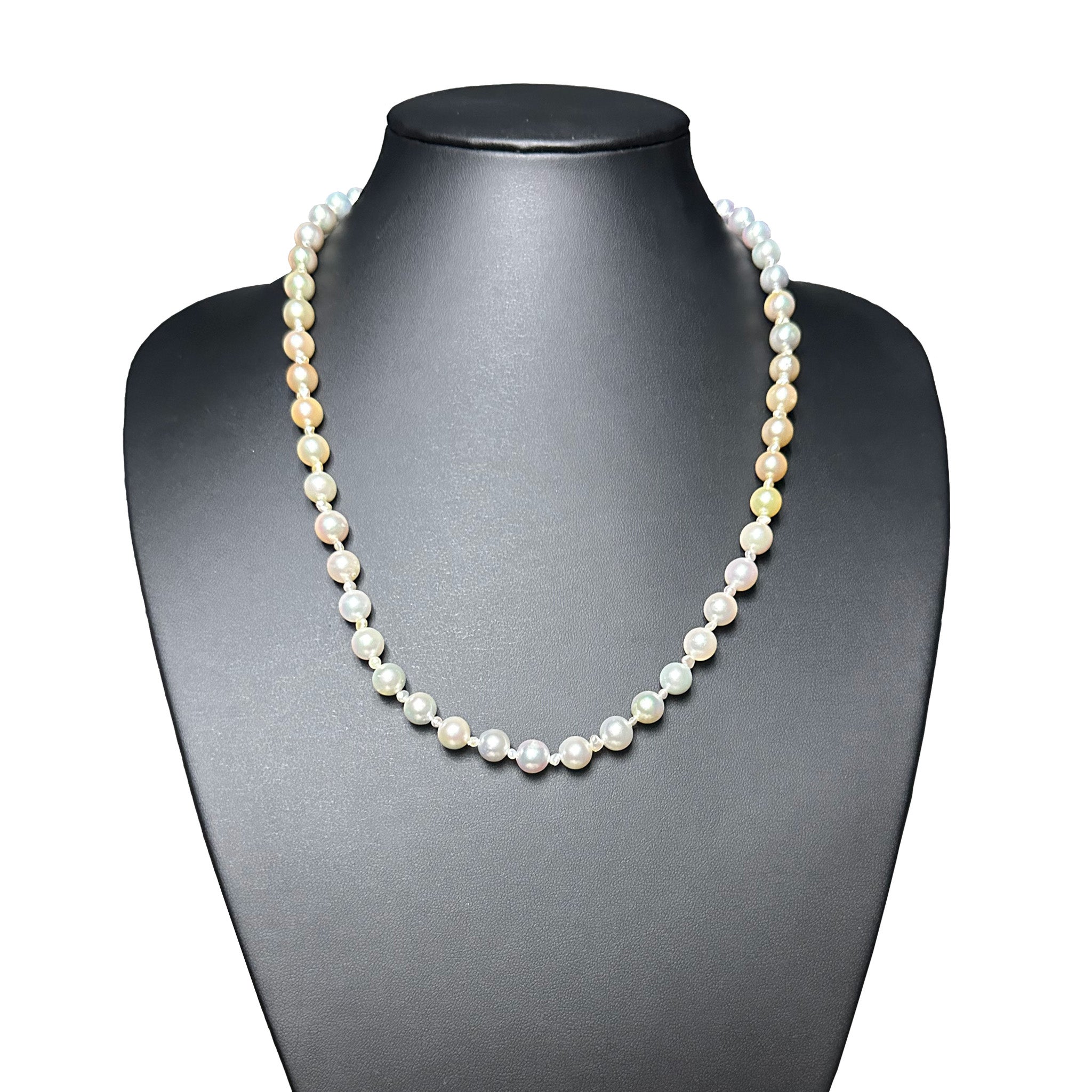 IRIS PARURE, Halskette mit Akoya-Perlen, nicht farbige und gebleichte Japanperlen, 8,00-8,50 mm