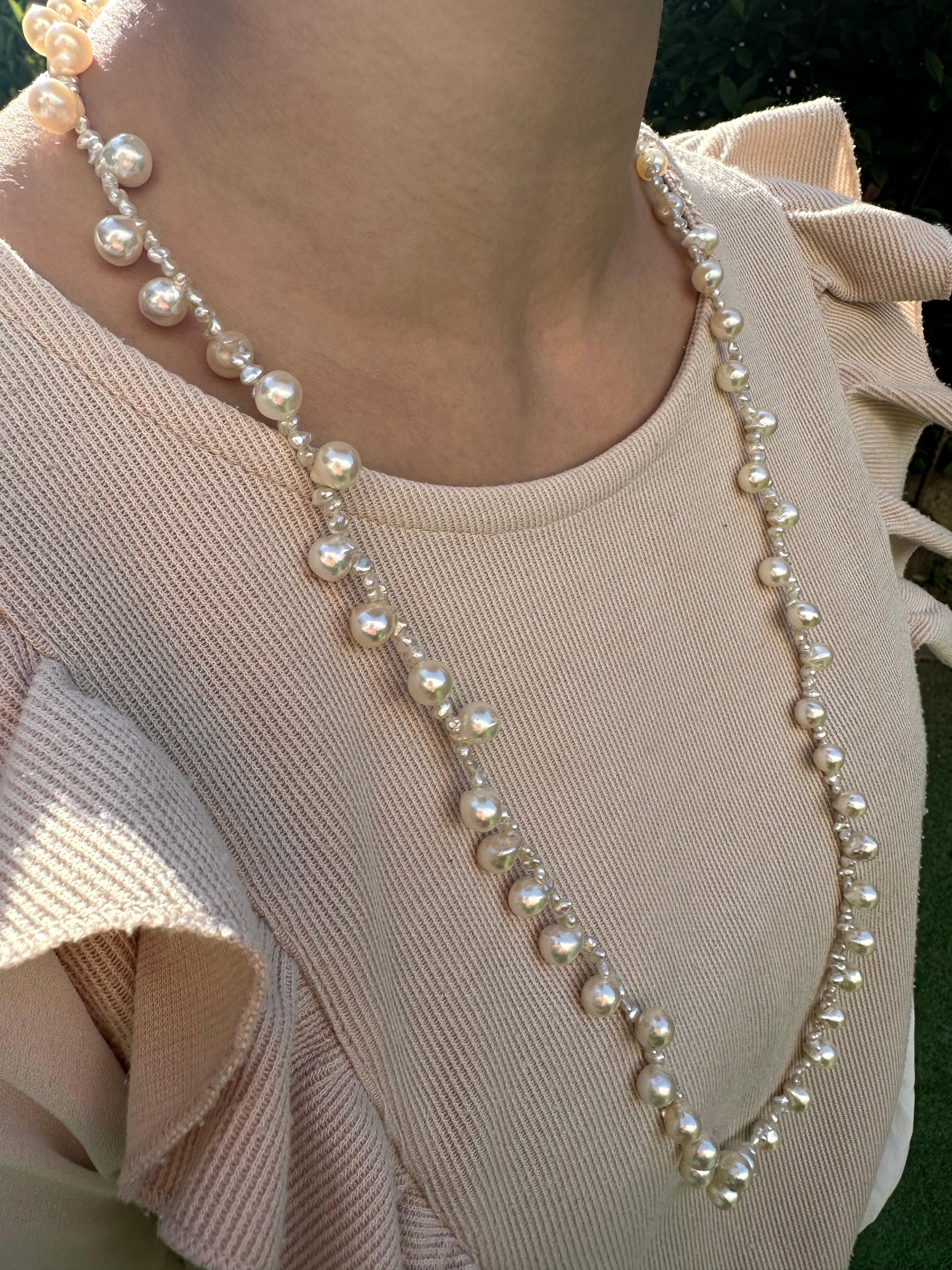IRIS PARURE, perles Akoya 8,00-9,00 mm  Collier en perles non colorées et non blanchies en vente 2