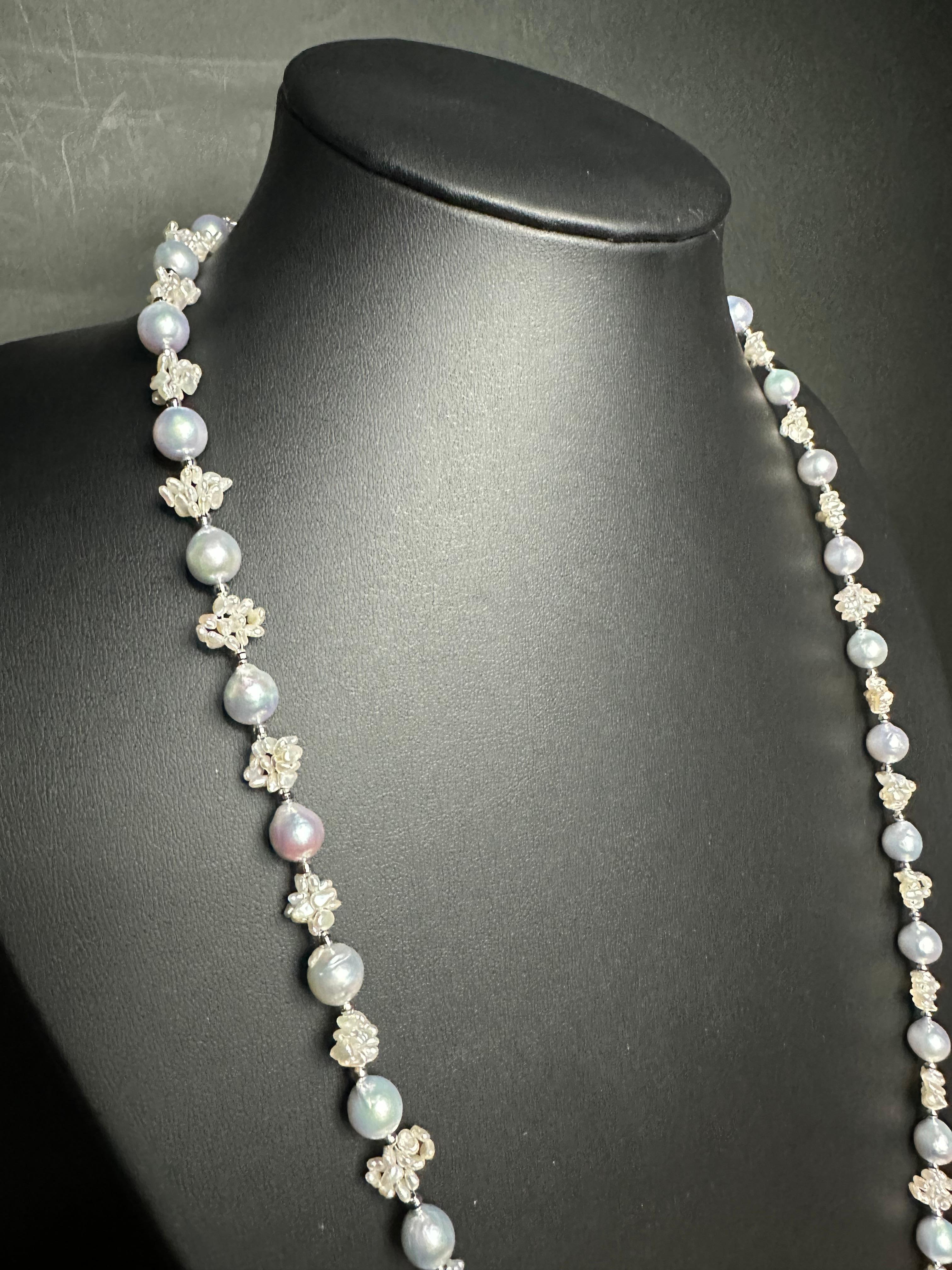 IRIS PARURE, collier de perles baroques japonaises Akoya non colorées et blanchies Pour femmes en vente