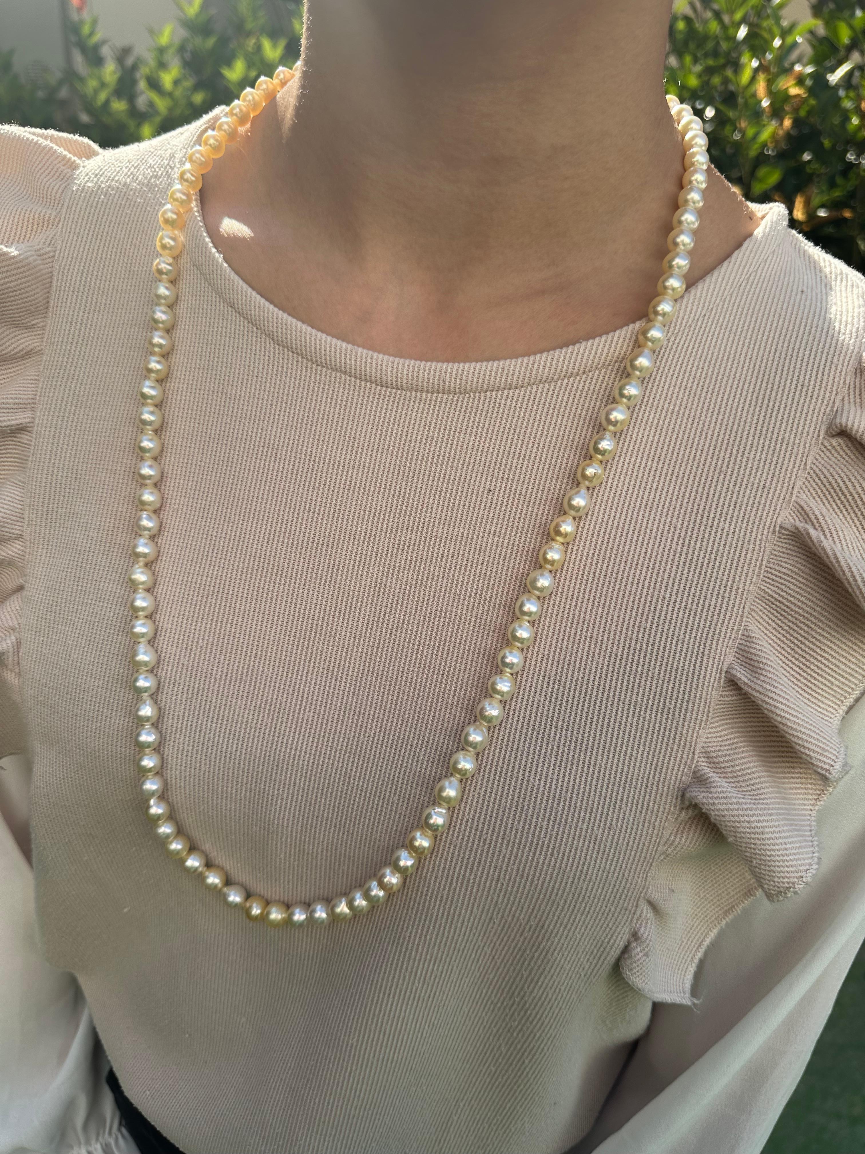 Women's IRIS PARURE Beni Akoya 8.5mm×94 Pearl Necklace, Non Colored & Non Bleached Pearl For Sale