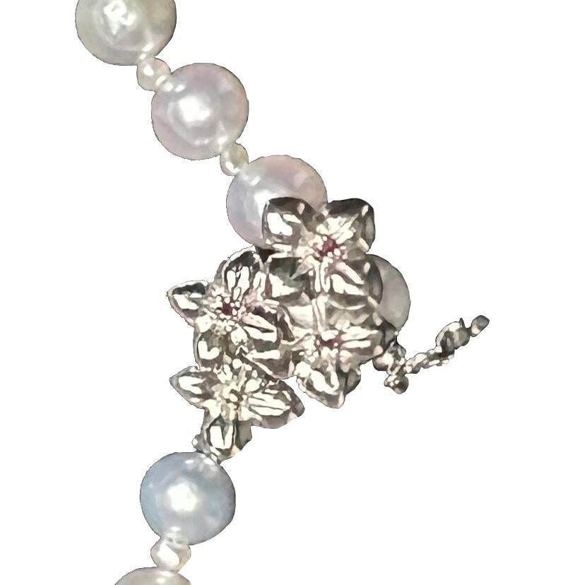 IRIS PARURE, Halskette mit Akoya-Perlen, nicht farbige und gebleichte Japanperlen, 8,00-8,50 mm im Angebot 3