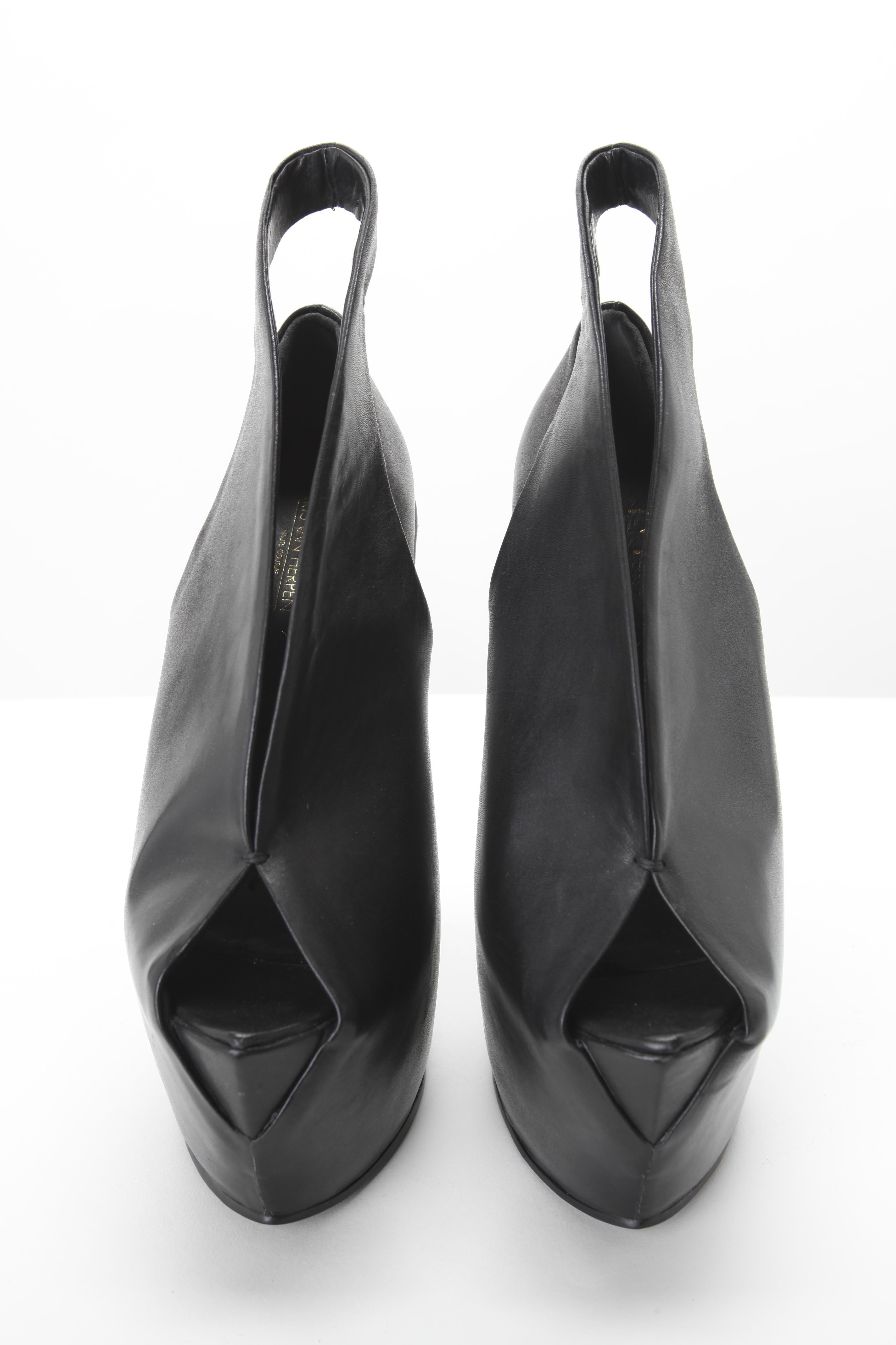 Black Iris Van Herpen Couture Ankle Bootie Wedge Pumps Biopiracy Collection 2014 Rare!