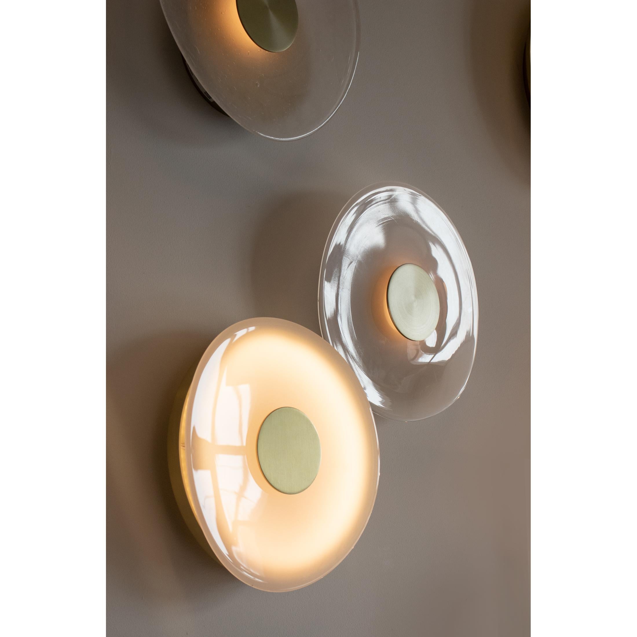 Iris Wall Sconce, Hand-Blown Glass Diffuser For Sale 1