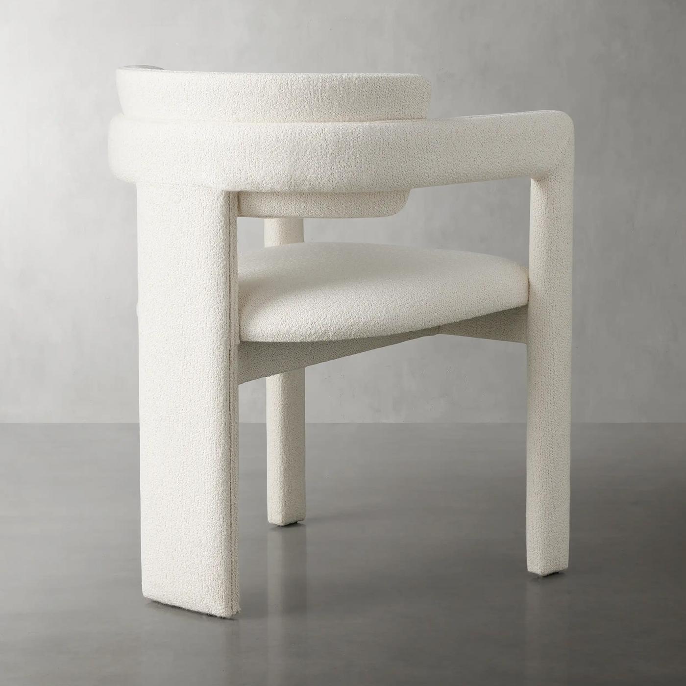 Iris-Stuhl mit weißem Stoff- und Eschenholzrahmen von Pacini & Cappellini (Italienisch) im Angebot