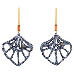Pendientes de oro con diamantes amarillos y citrino Iris Laevigata