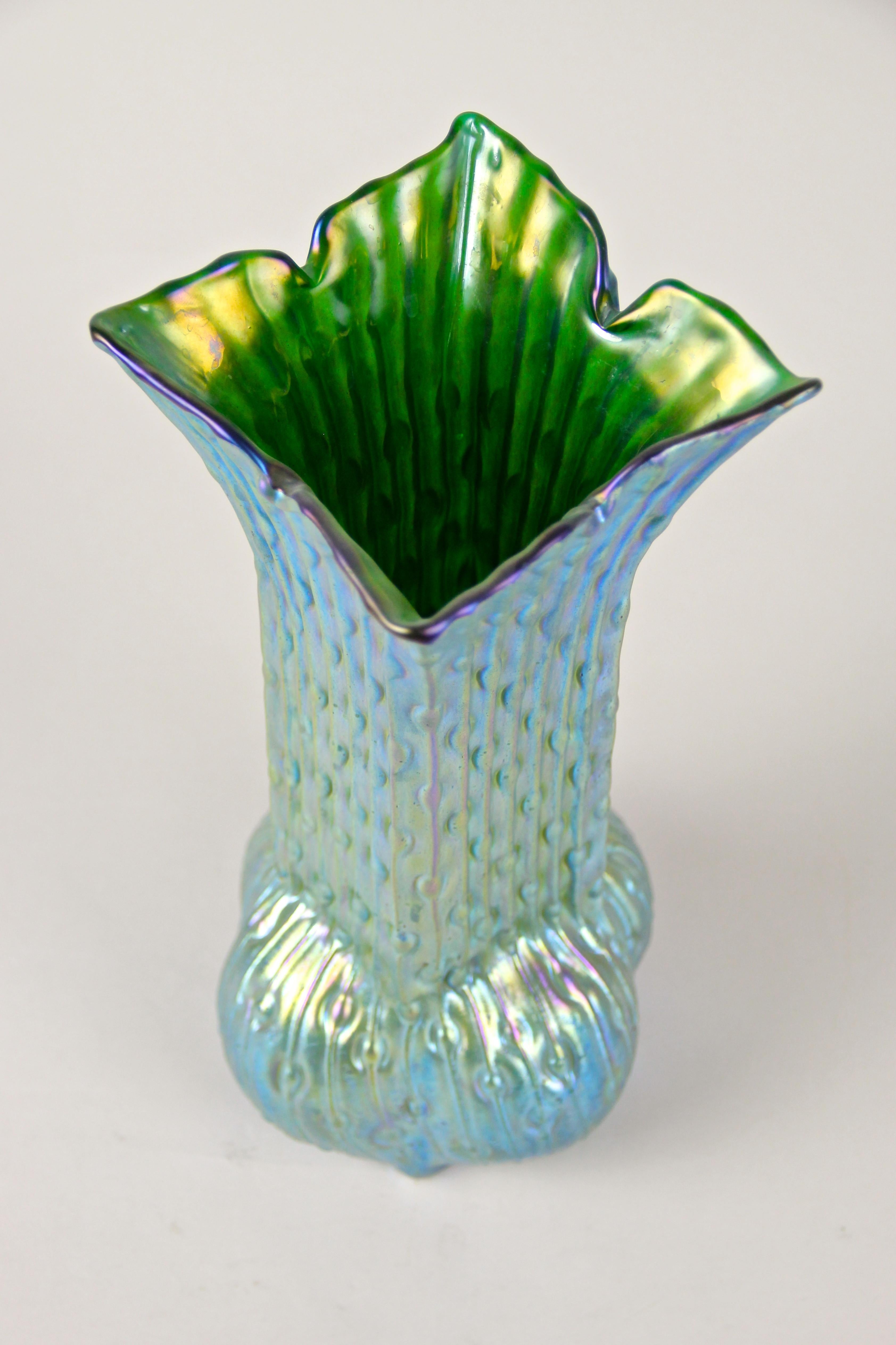 Vase en verre Art nouveau de Loetz Glass, Bohemia, vers 1902 en vente 3