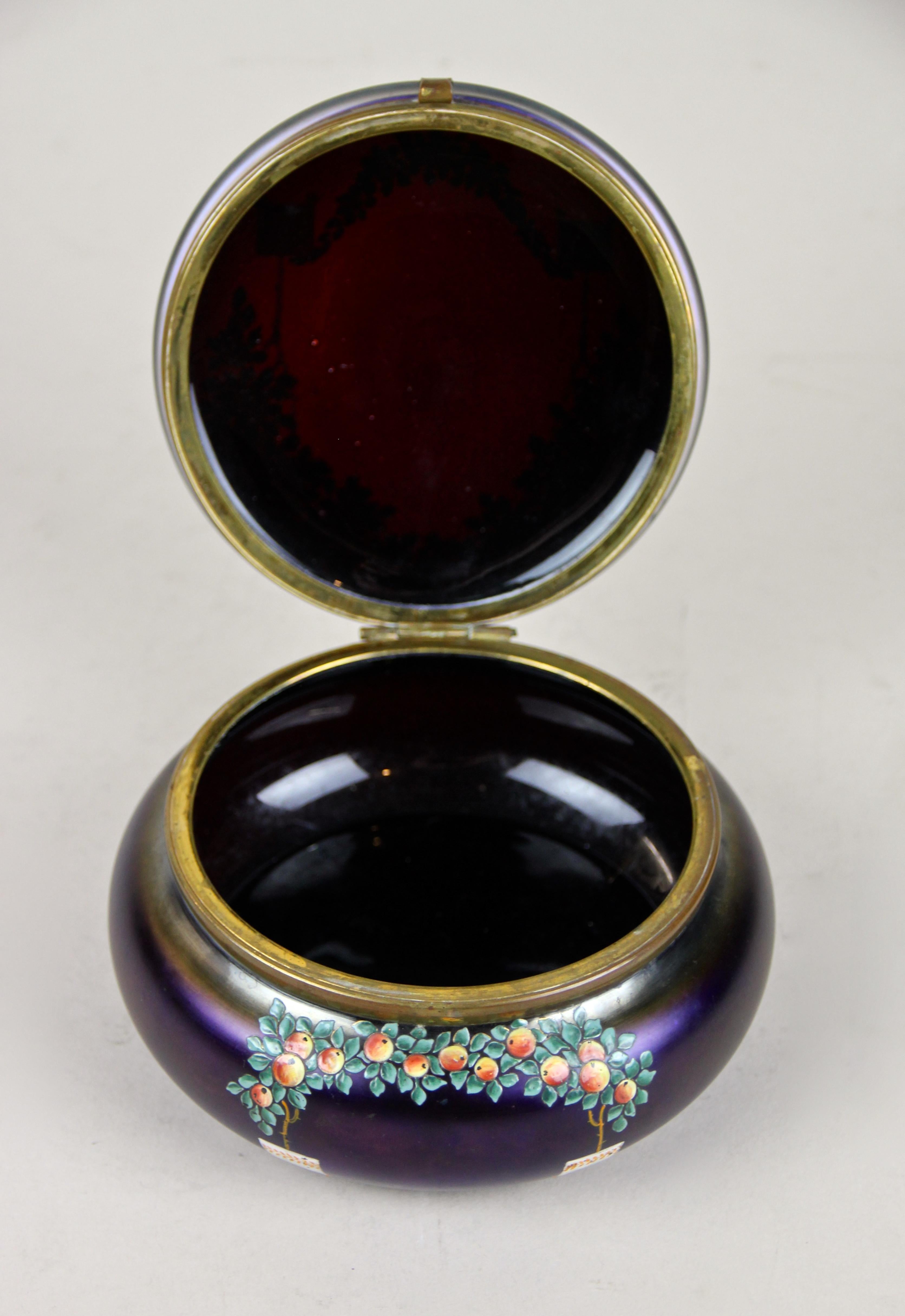 Czech Iriscident Glass Box with Lid and Enamel Paintings, Bohemia, circa 1910
