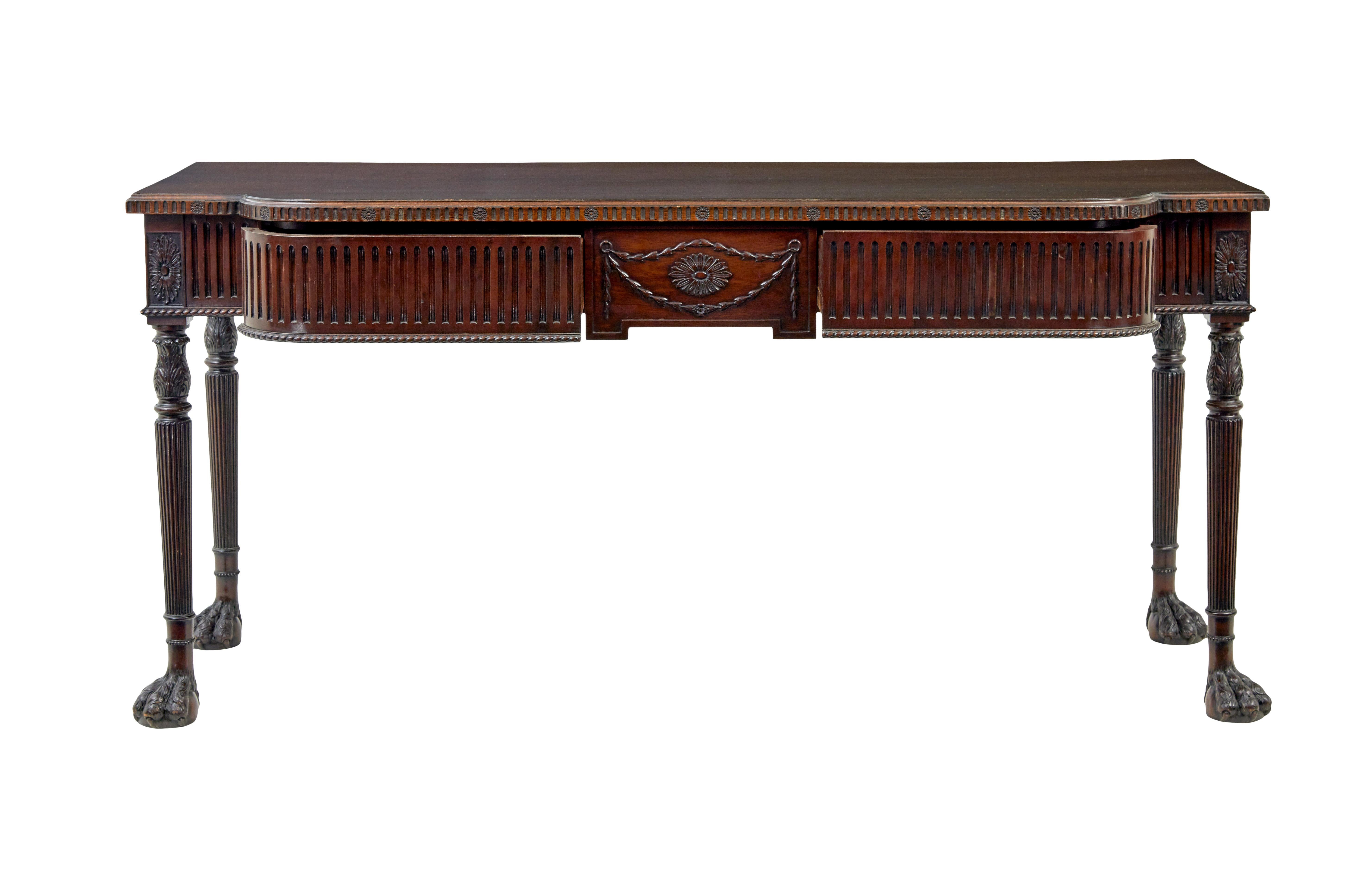 Style Adam Table de service irlandaise du 19e siècle sculptée par Robert The Strahan & Co. en vente