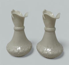 Coppia Antiquariato Irlandese Belleek Porcellana Aberdeen Brocca Vaso Centrotavola Irlanda