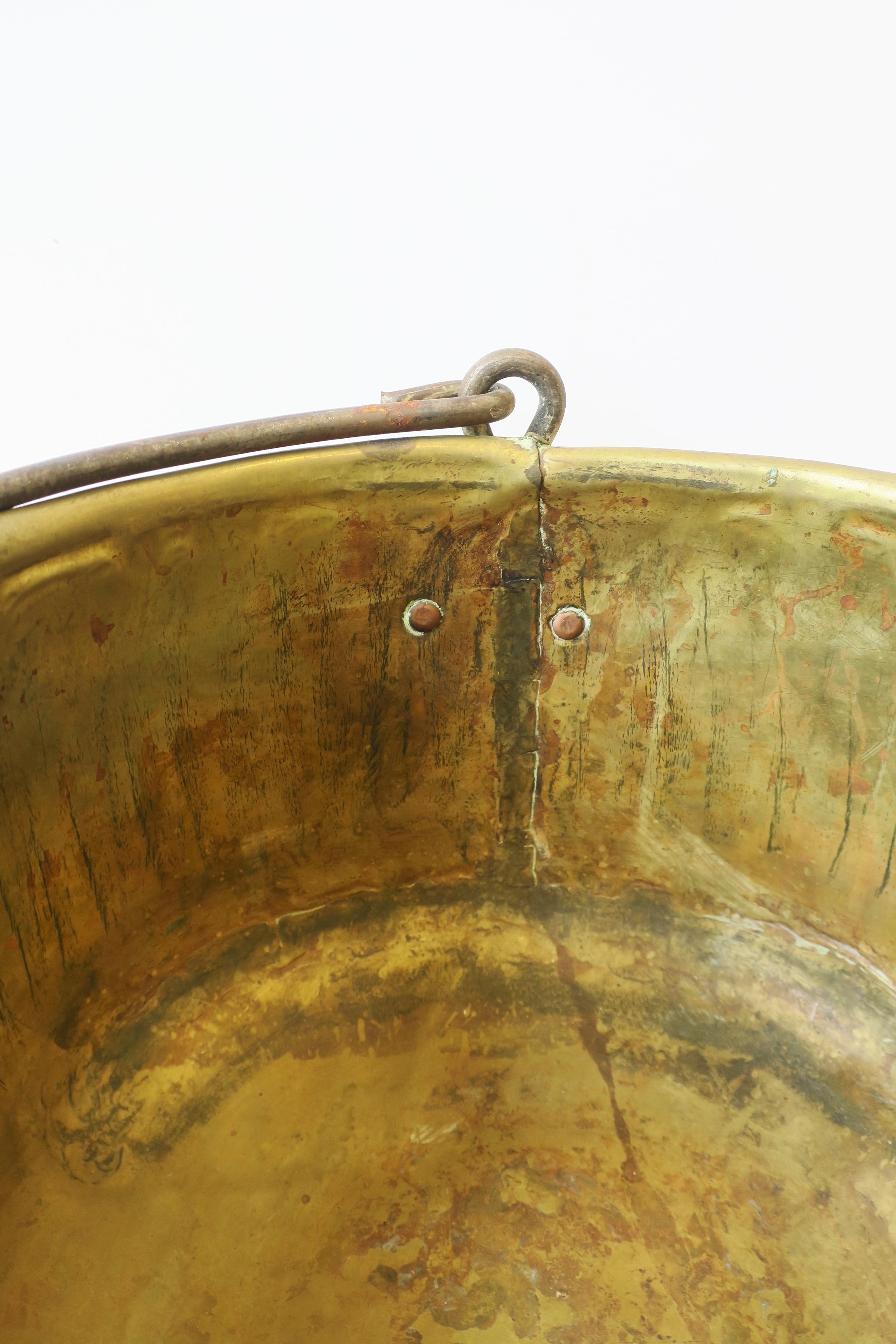Irish Brass Bucket or Barware Ice Bucket 8