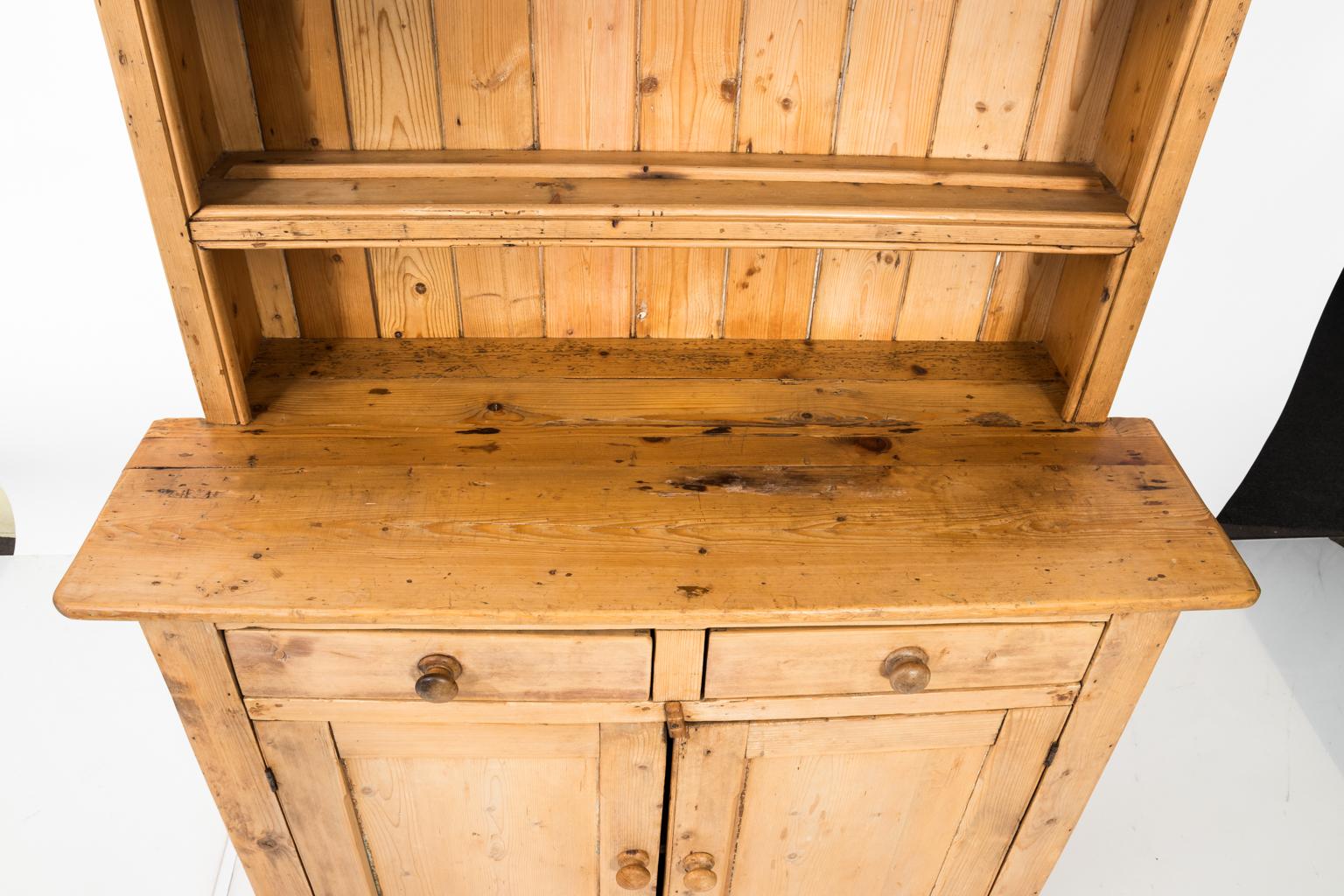 Irish Cottage Pinewood Dresser 1