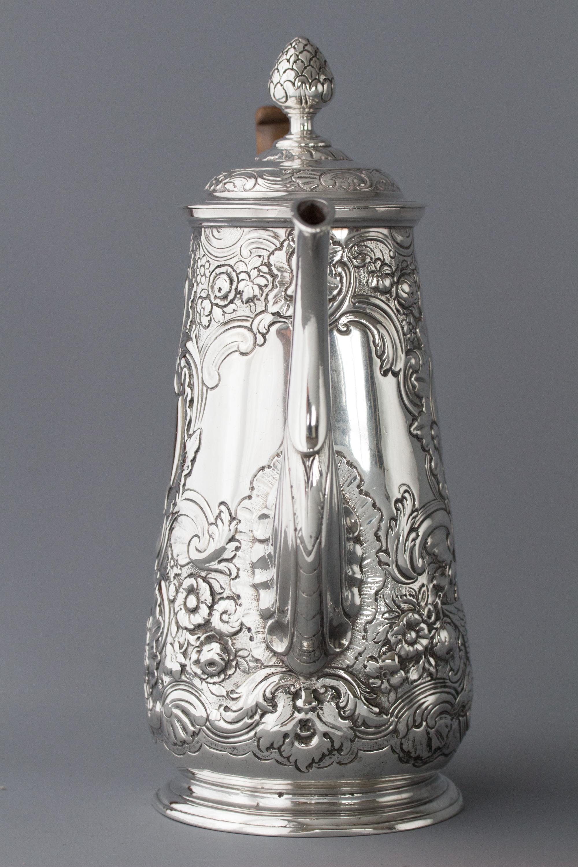 Irish George II Silver Coffee Pot, Dublin, circa 1734 3