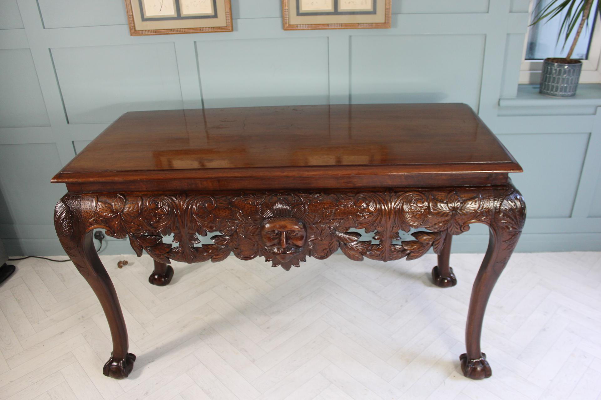 Irish George II style mahogany Serving table For Sale 11