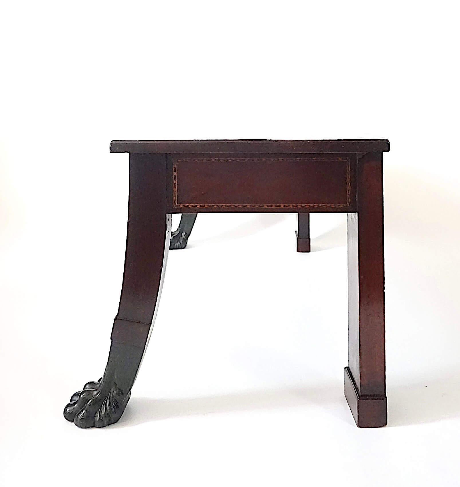 19th Century Irish George III Neoclassical Inlaid Mahogany Hall Bench, circa 1805 For Sale