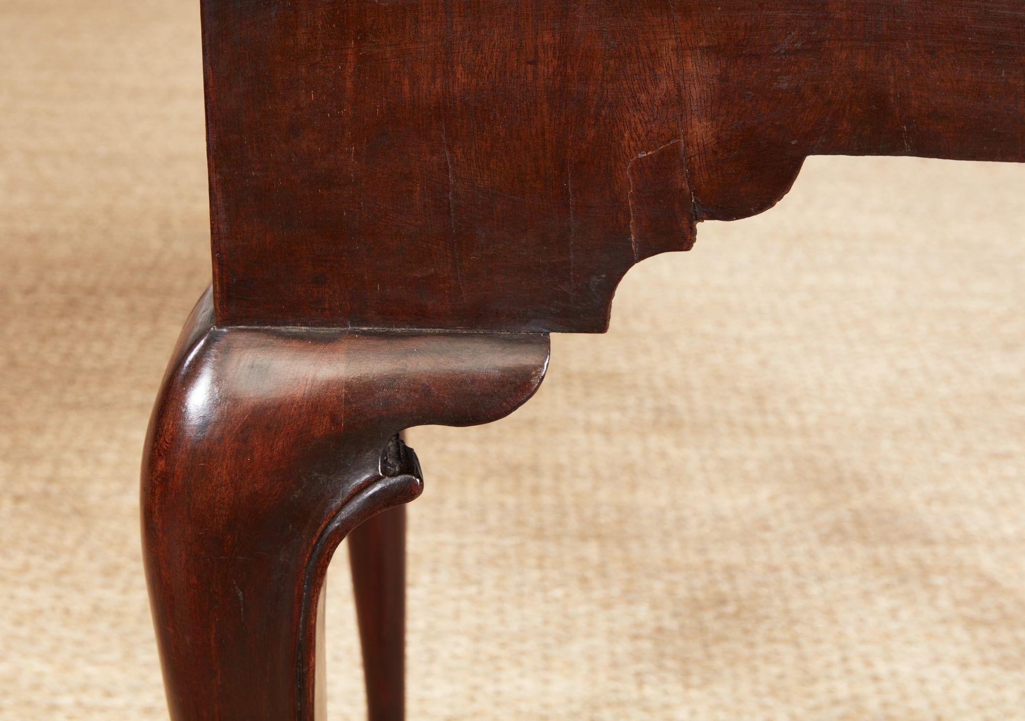 Irish Georgian Mahogany Tea Table For Sale 9