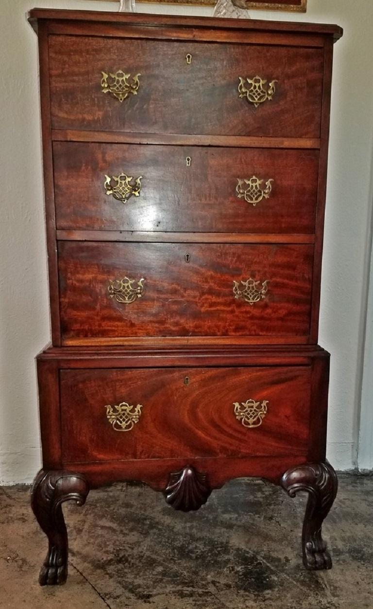 20th Century Early 20C Irish Georgian Style Mahogany Low Boy. For Sale