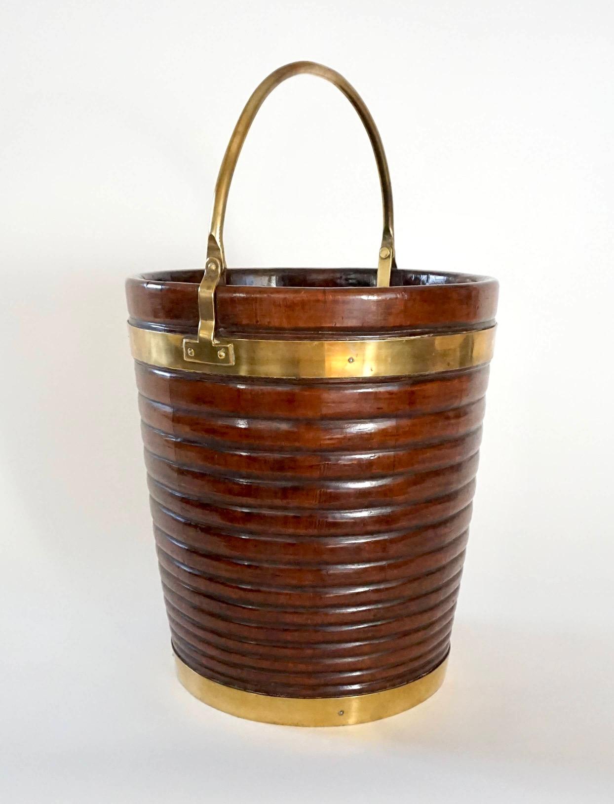 Irish Georgian Turned Mahogany and Brass Peat or Kindling Bucket, circa 1800 In Good Condition In Kinderhook, NY