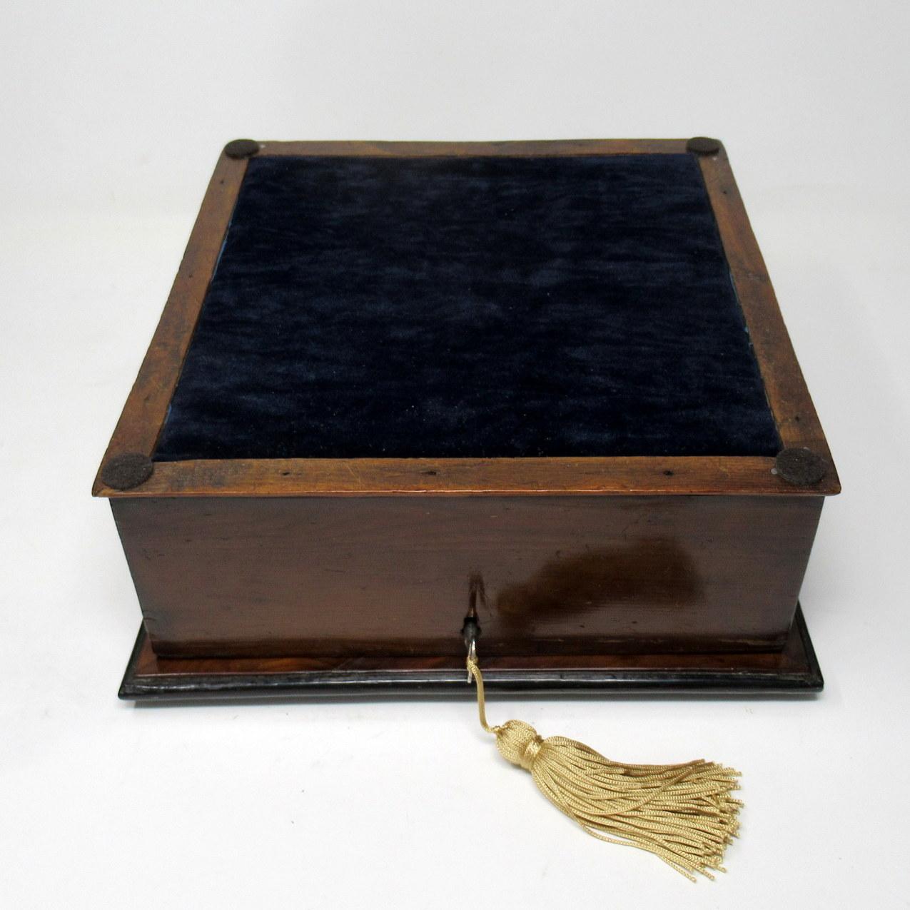 Inlay Irish Killarney Kerry Arbutus Wood Antique Jewelry Casket Box Mid-19th Century