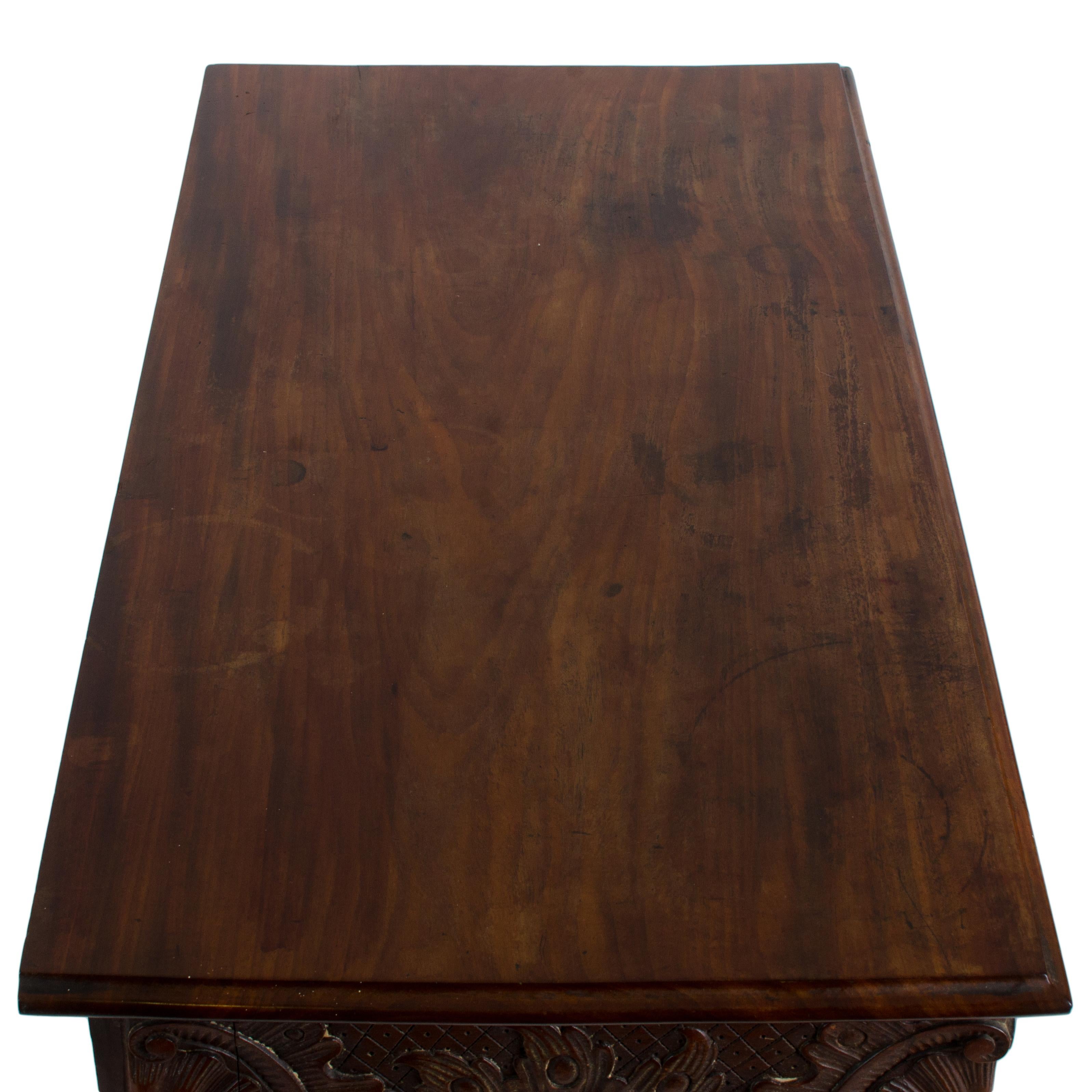 Irish Mahogany Side Table, 19th Century For Sale 7