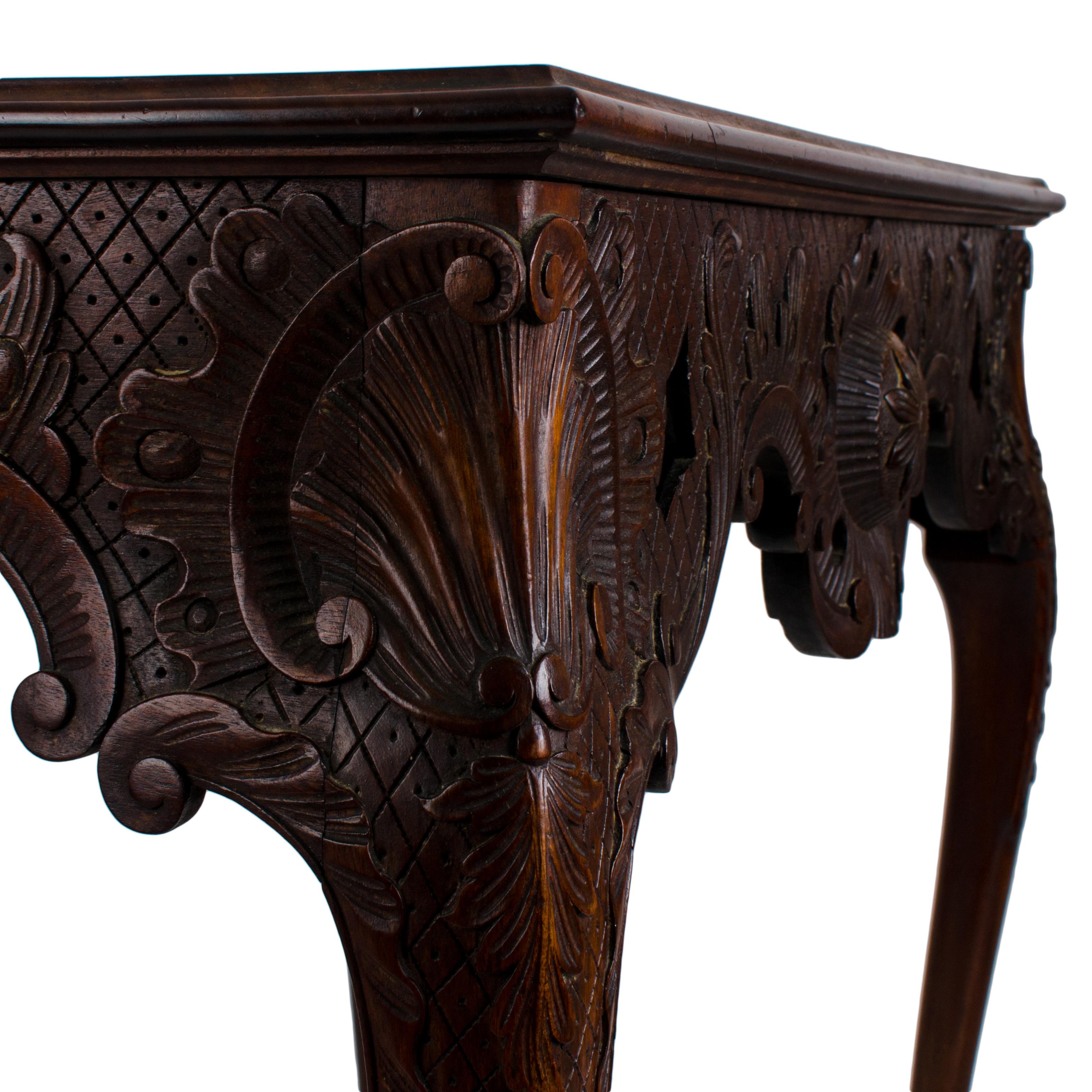 Irish Mahogany Side Table, 19th Century For Sale 1