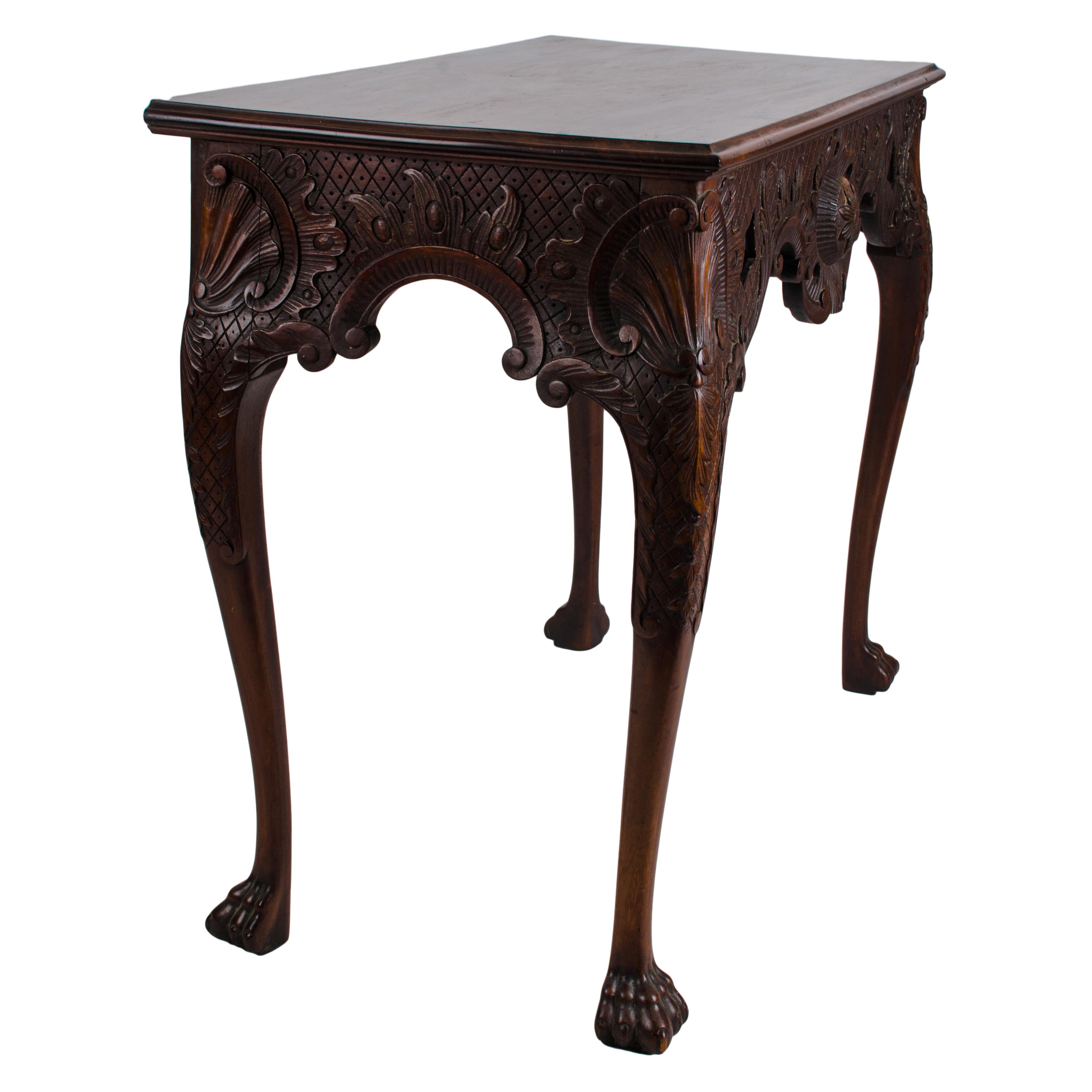 Irish Mahogany Side Table, 19th Century For Sale 2