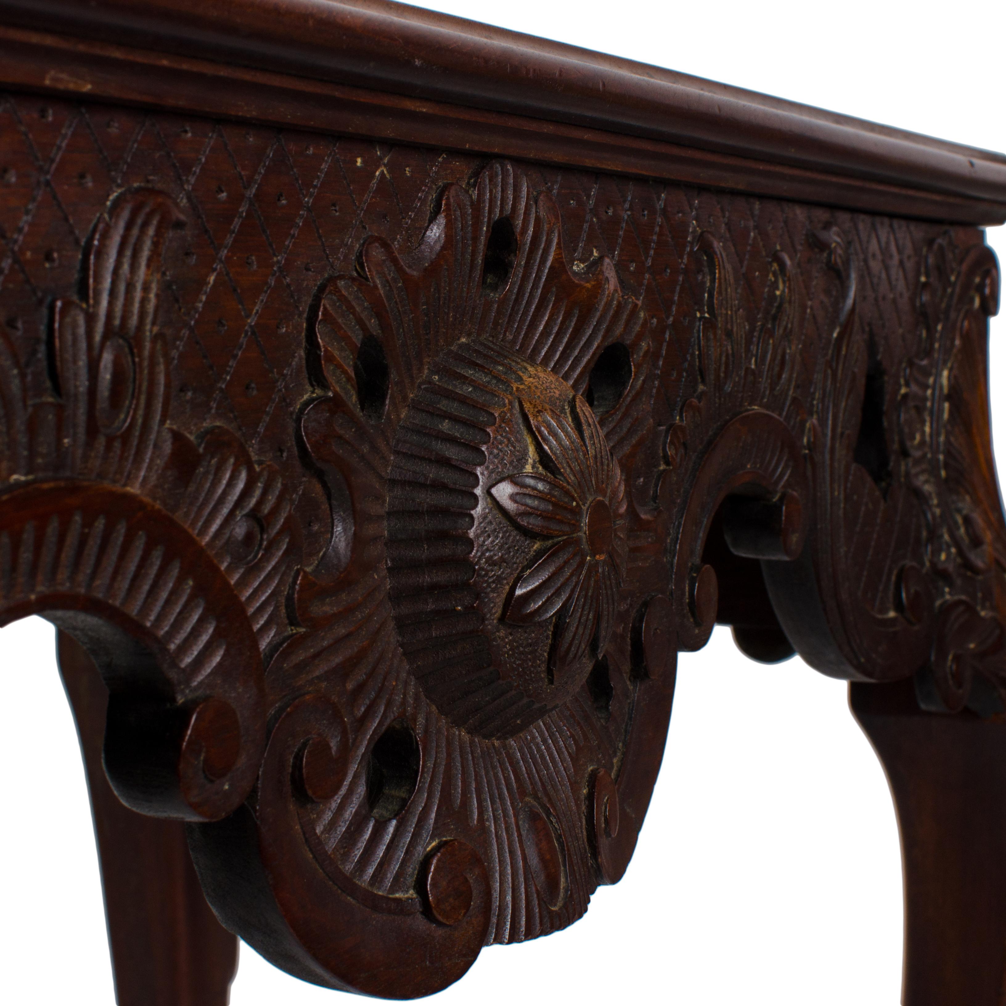 Irish Mahogany Side Table, 19th Century For Sale 6