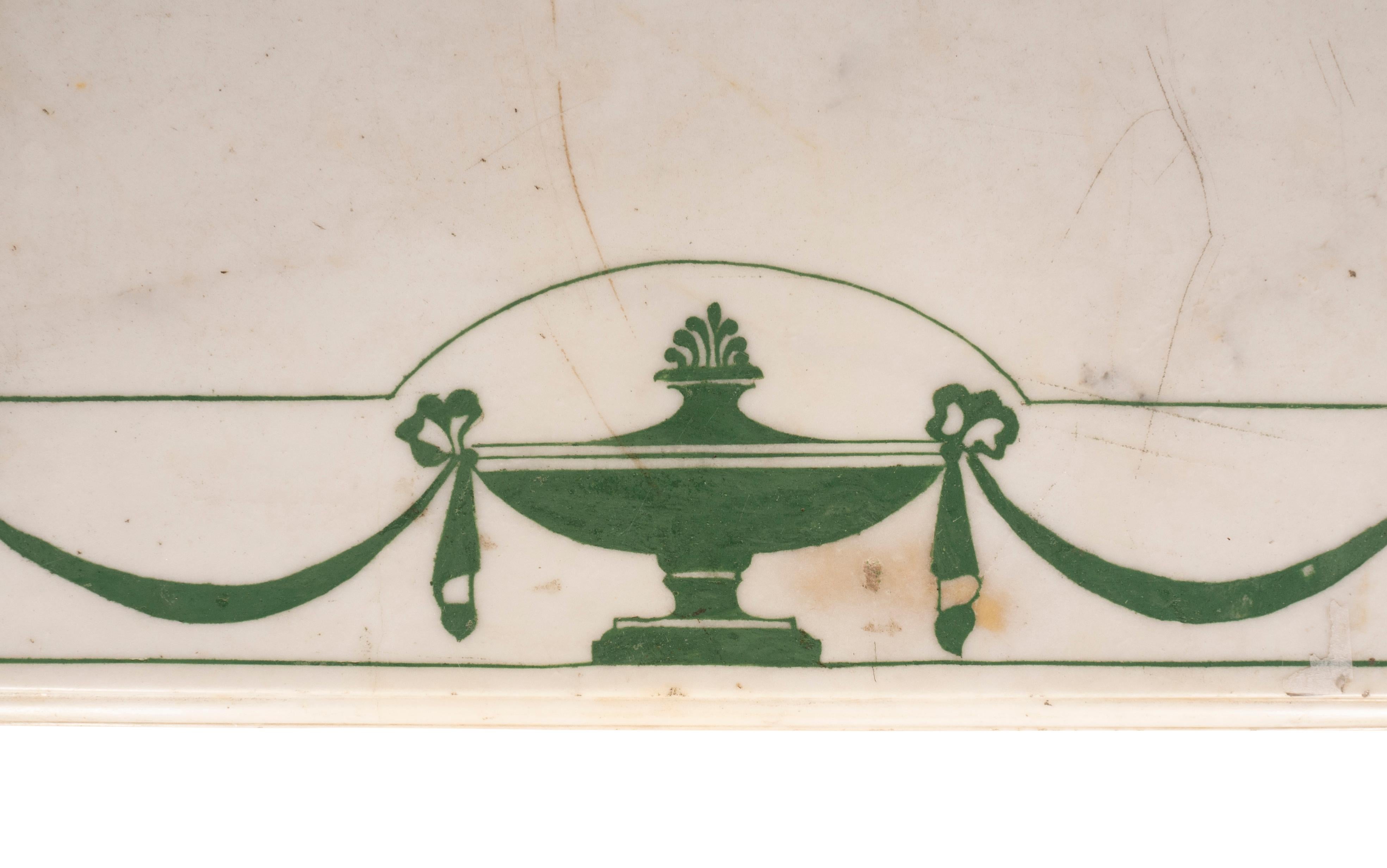 Irischer Regency-Konsolentisch aus vergoldetem Holz und lackiertem Kunstholz im Angebot 4