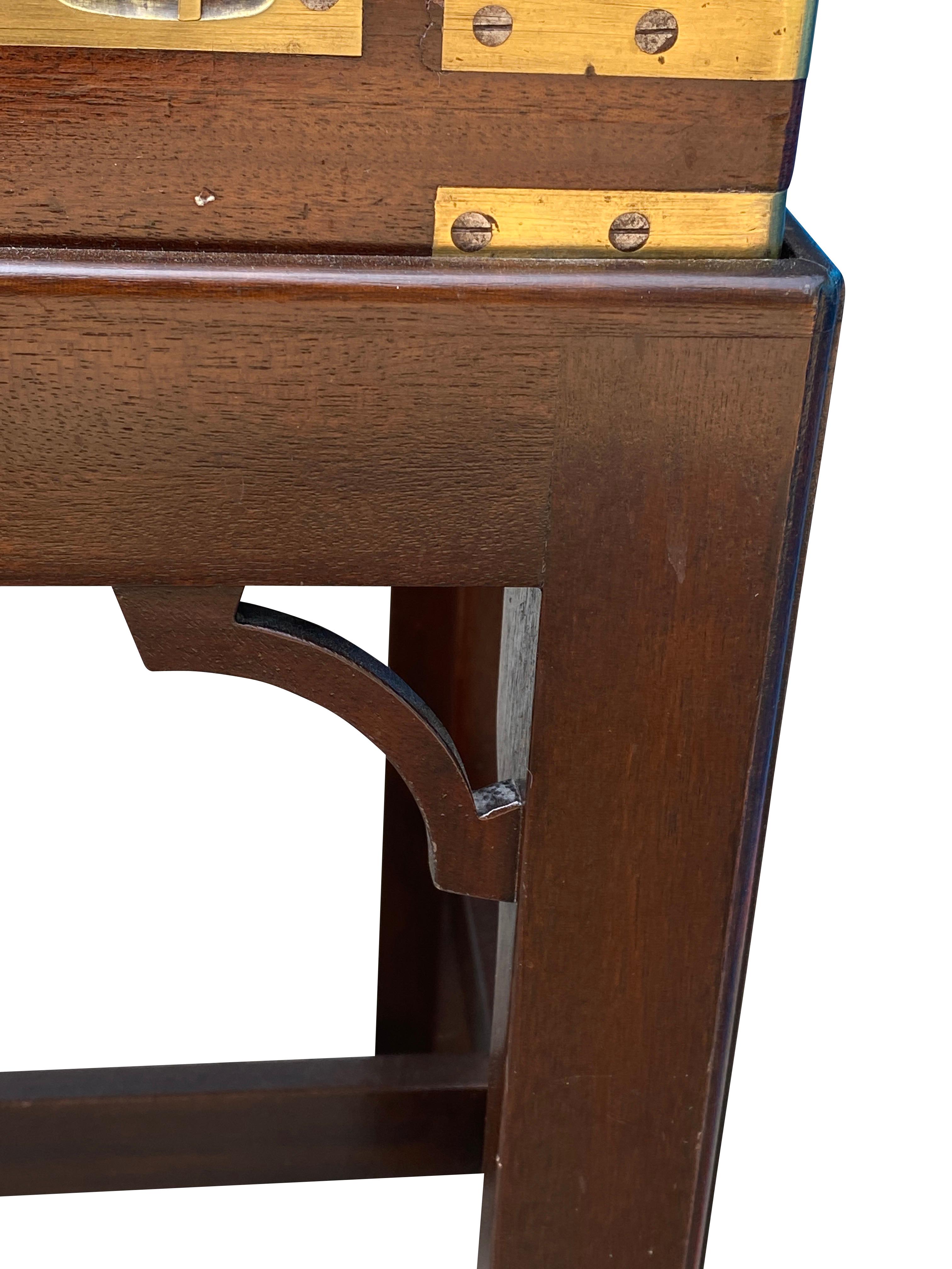 Irish Regency Mahogany and Brass Mounted Gun Case Coffee Table 3