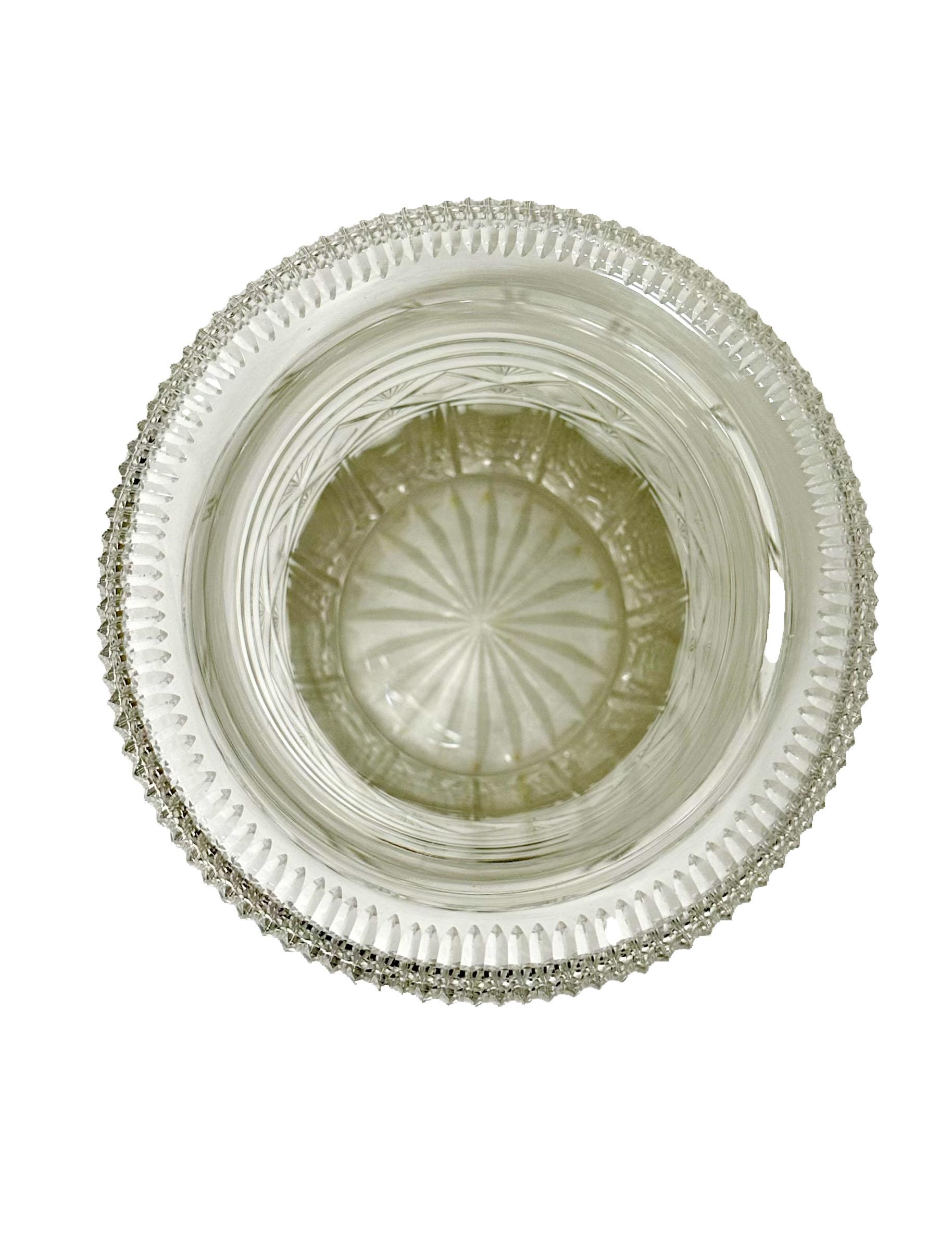 Irish Regency Vase In Good Condition For Sale In Tampa, FL